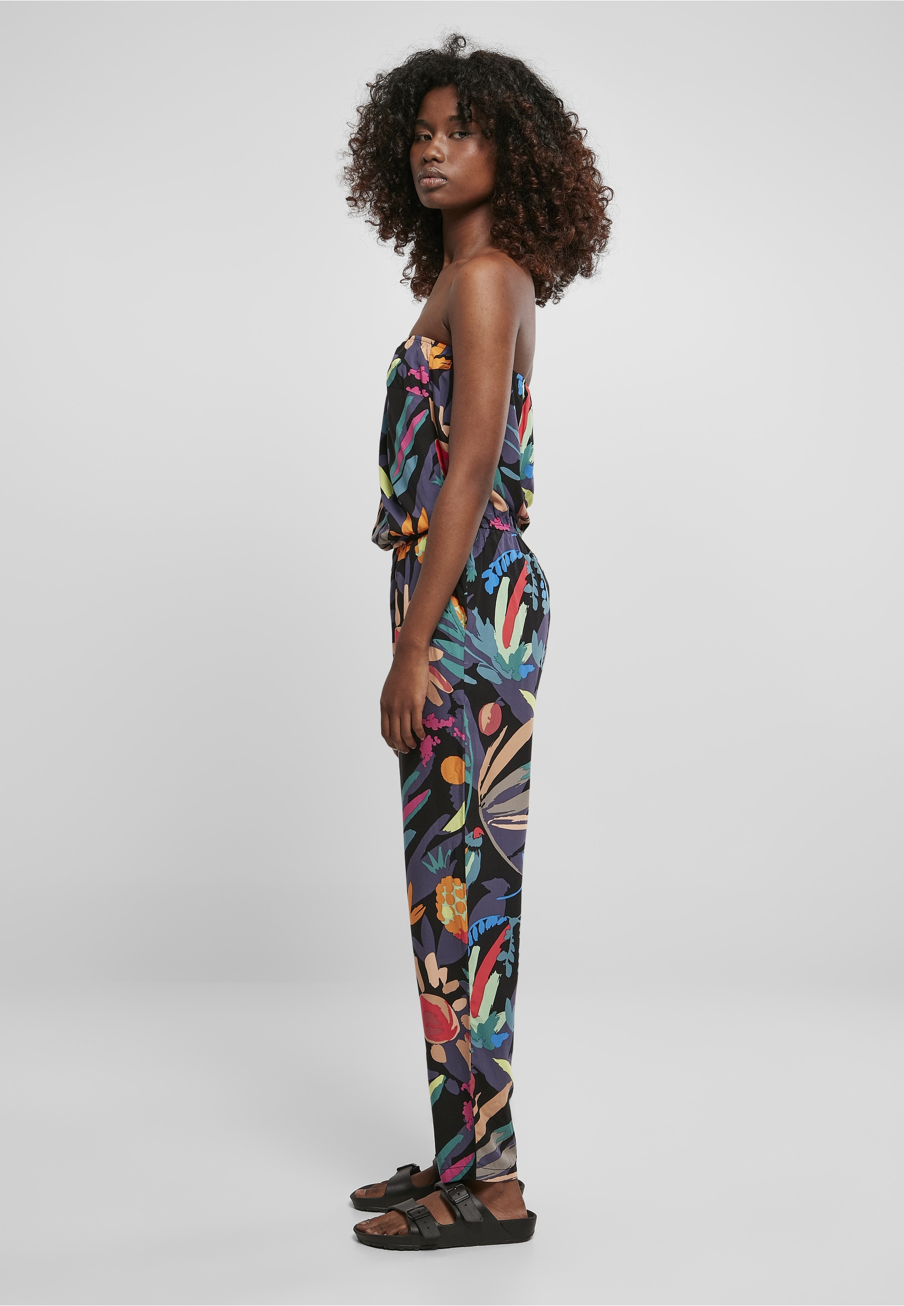 URBAN CLASSICS Jumpsuit »Urban Classics Damen Ladies Viscose Bandeau Jumpsuit« 1 Stk.