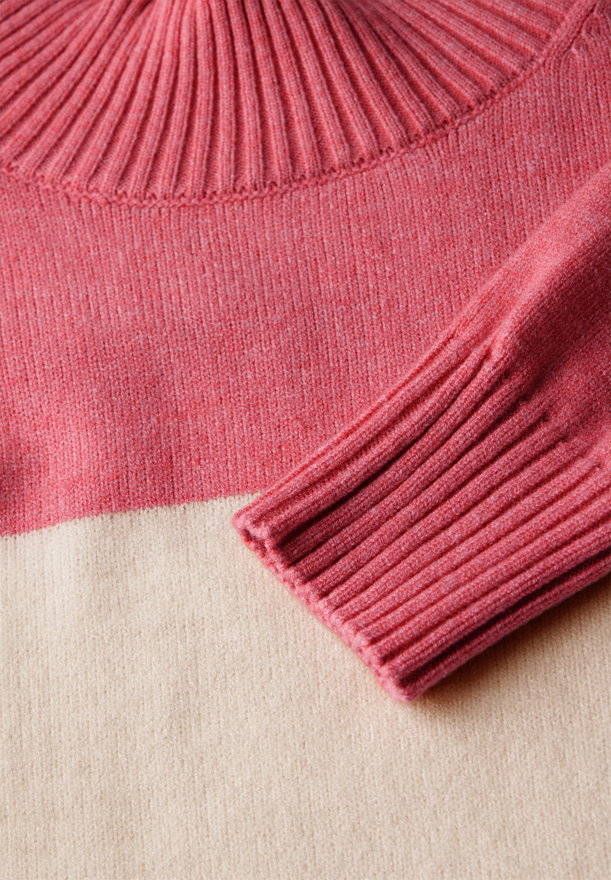 STREET ONE Strickpullover, aus softem Materialmix