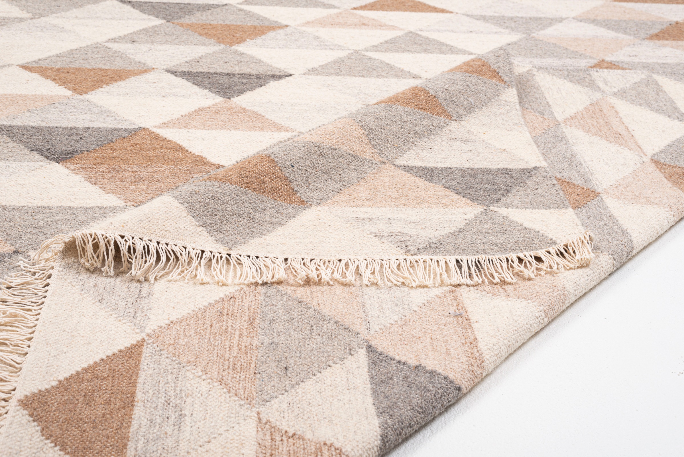 Tom Tailor Home Triangle Kelim Rug Beige 160x230cm 3