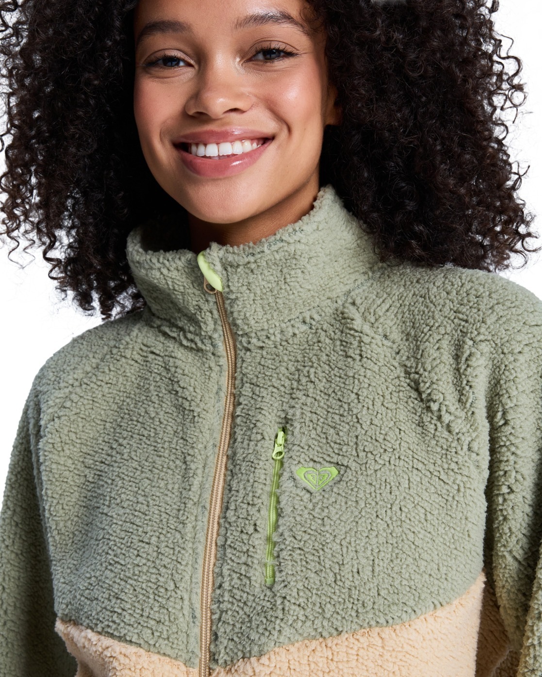 Thumbnail - Roxy Pullunder "Boundless Spirit"