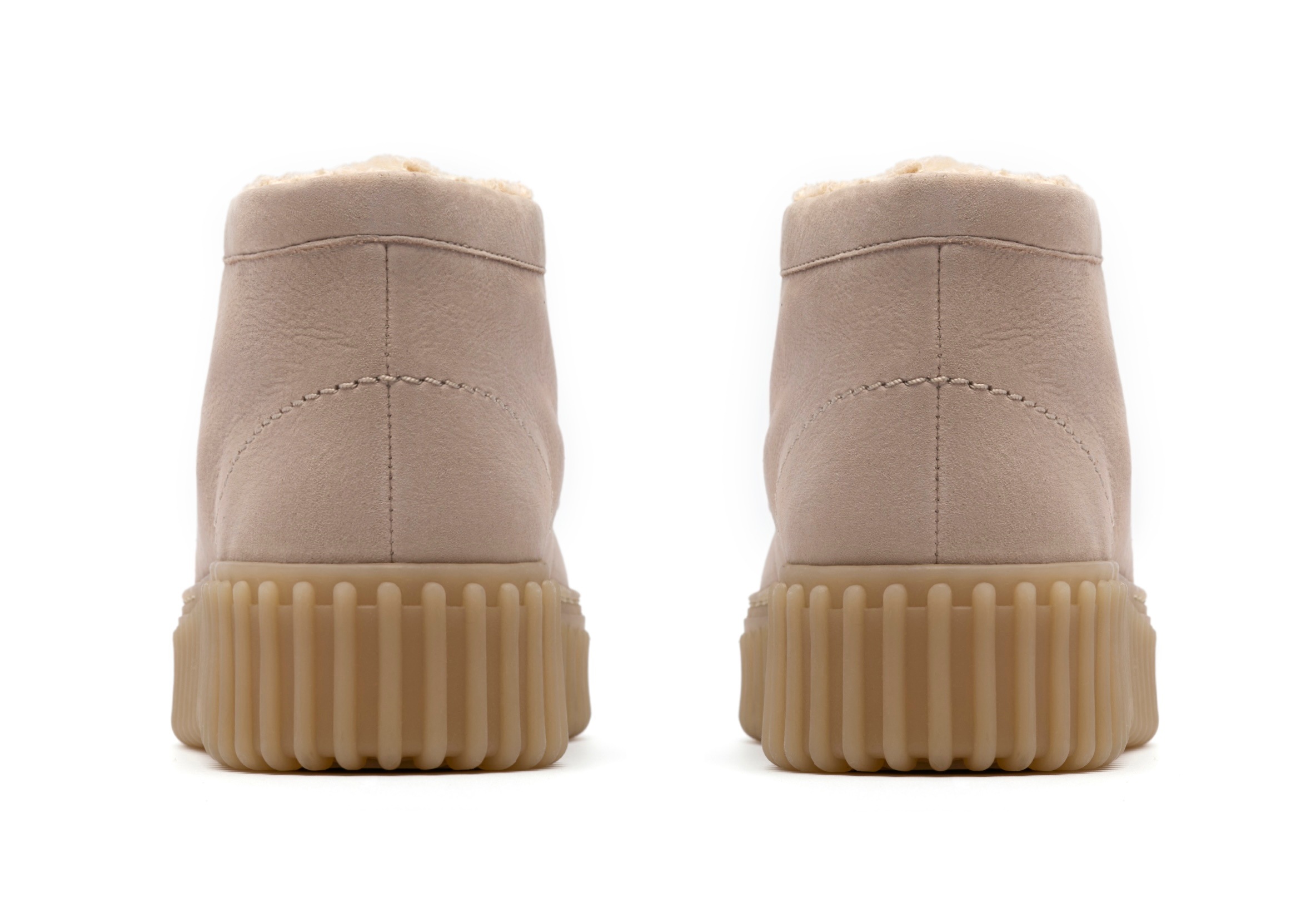 Clarks Winterboots »Torhill Moss«, Desert Boots, Winterboots mit markanter Laufsohle