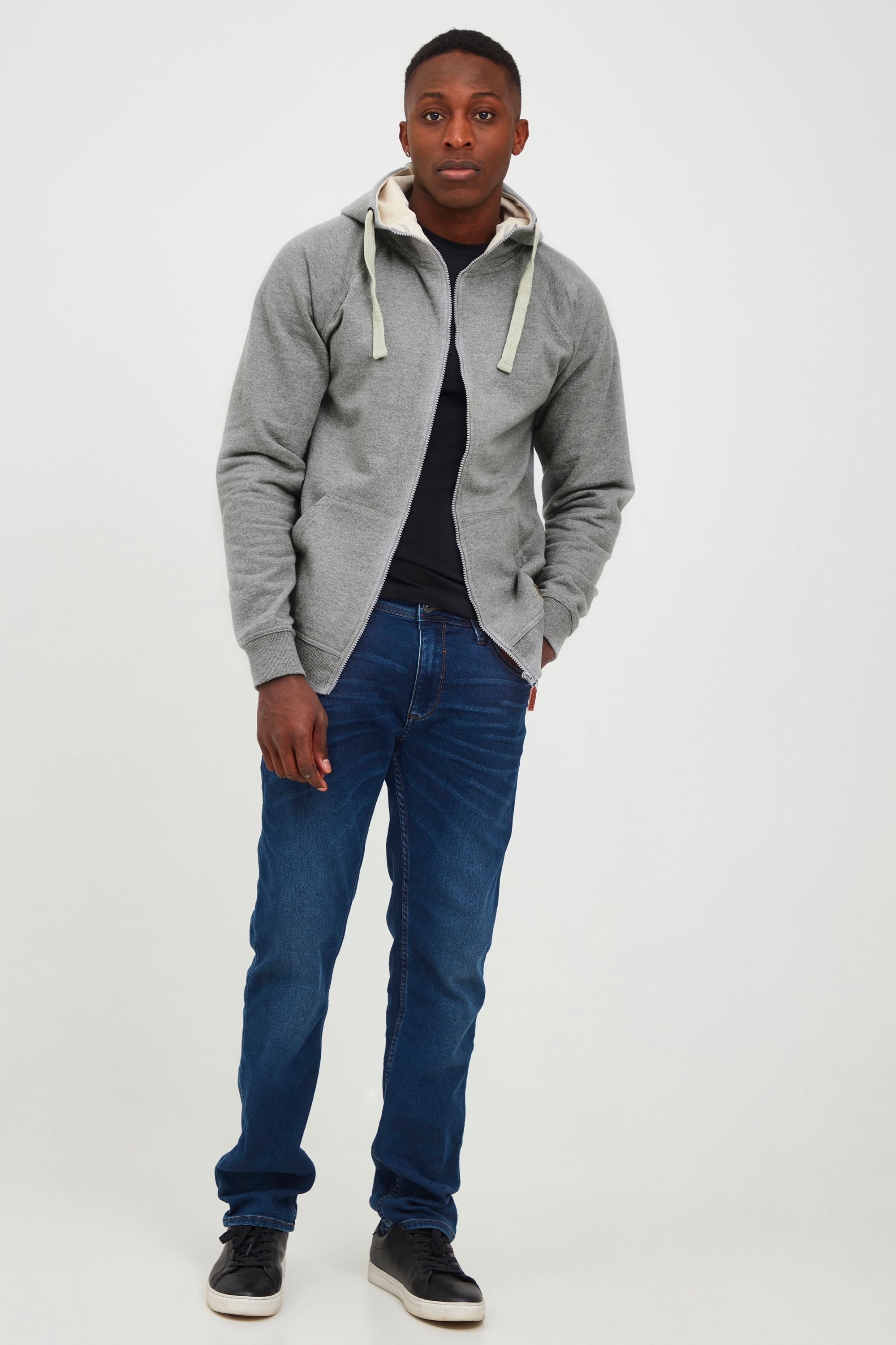 Thumbnail - Blend Kapuzensweatjacke "BHSpeedy" Stilvolle Kapuzensweatjacke mit hochabschließendem Kragen