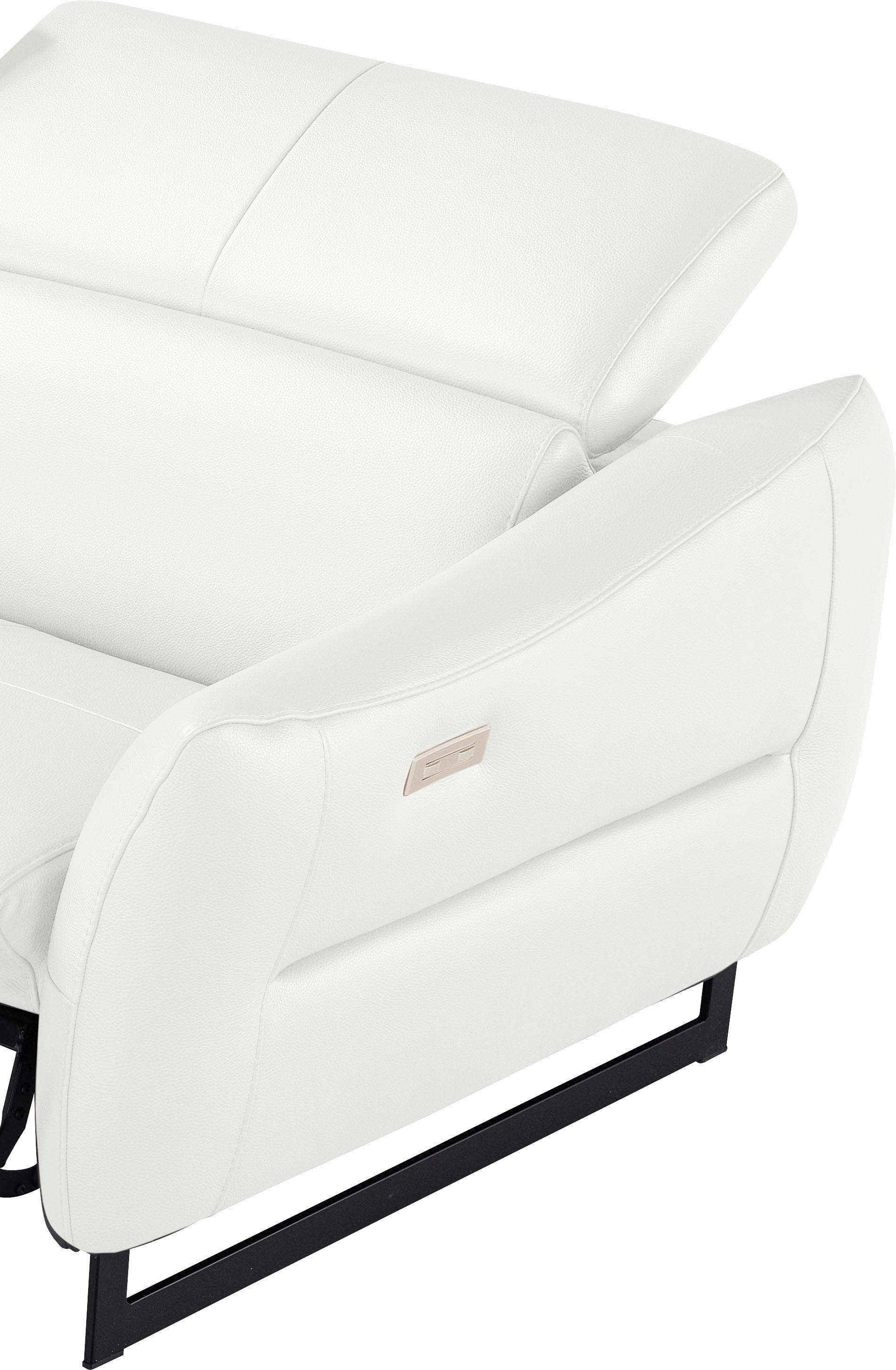 Egoitaliano 2,5-Sitzer »Dafne, elegantes Designsofa mit hohem Sitzkomfort«, mit und ohne elektrischer Relaxfunktion, Kopfteile manuell verstellbar