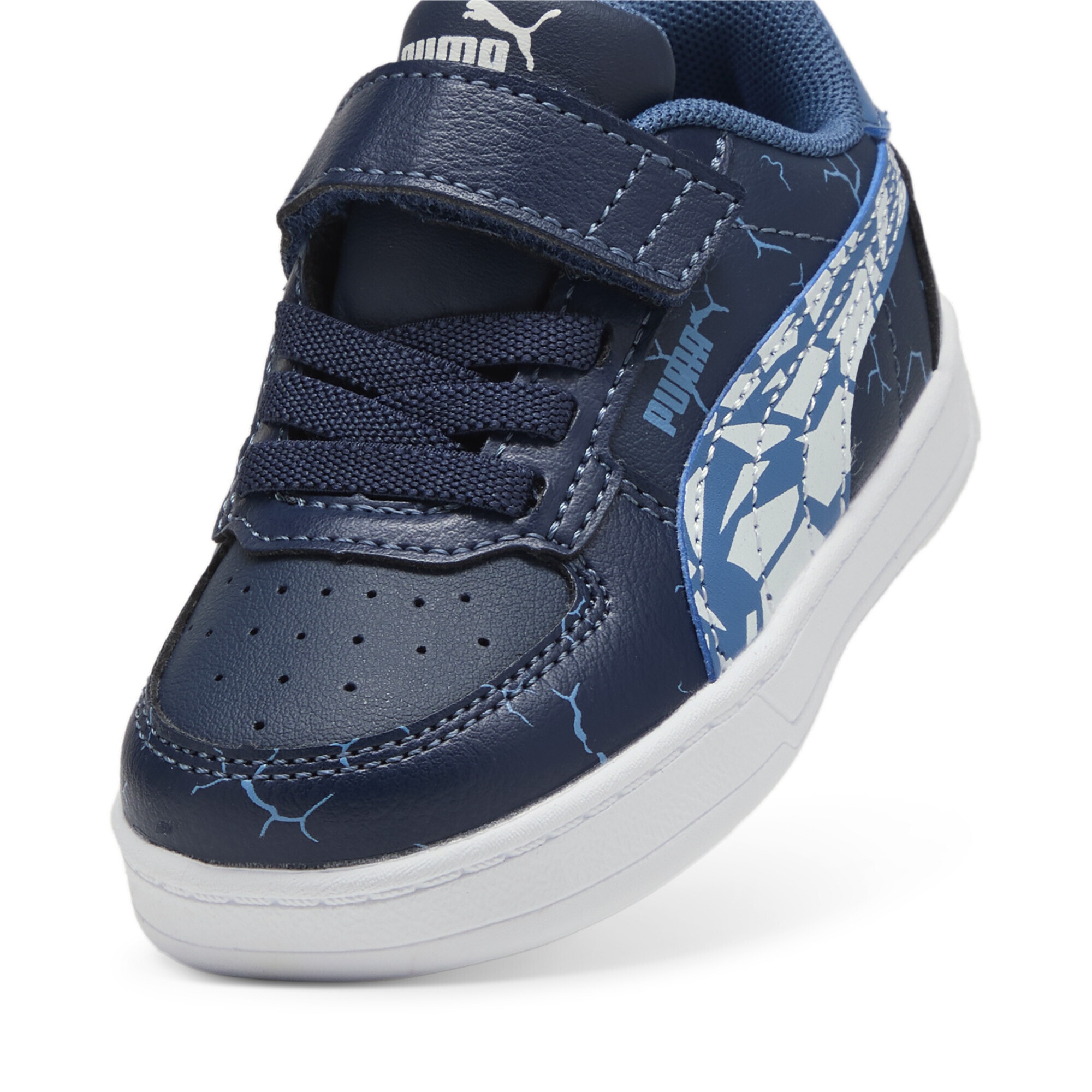 PUMA Sneaker »Caven 2.0 Icy Monster Sneakers Klein Kinder«