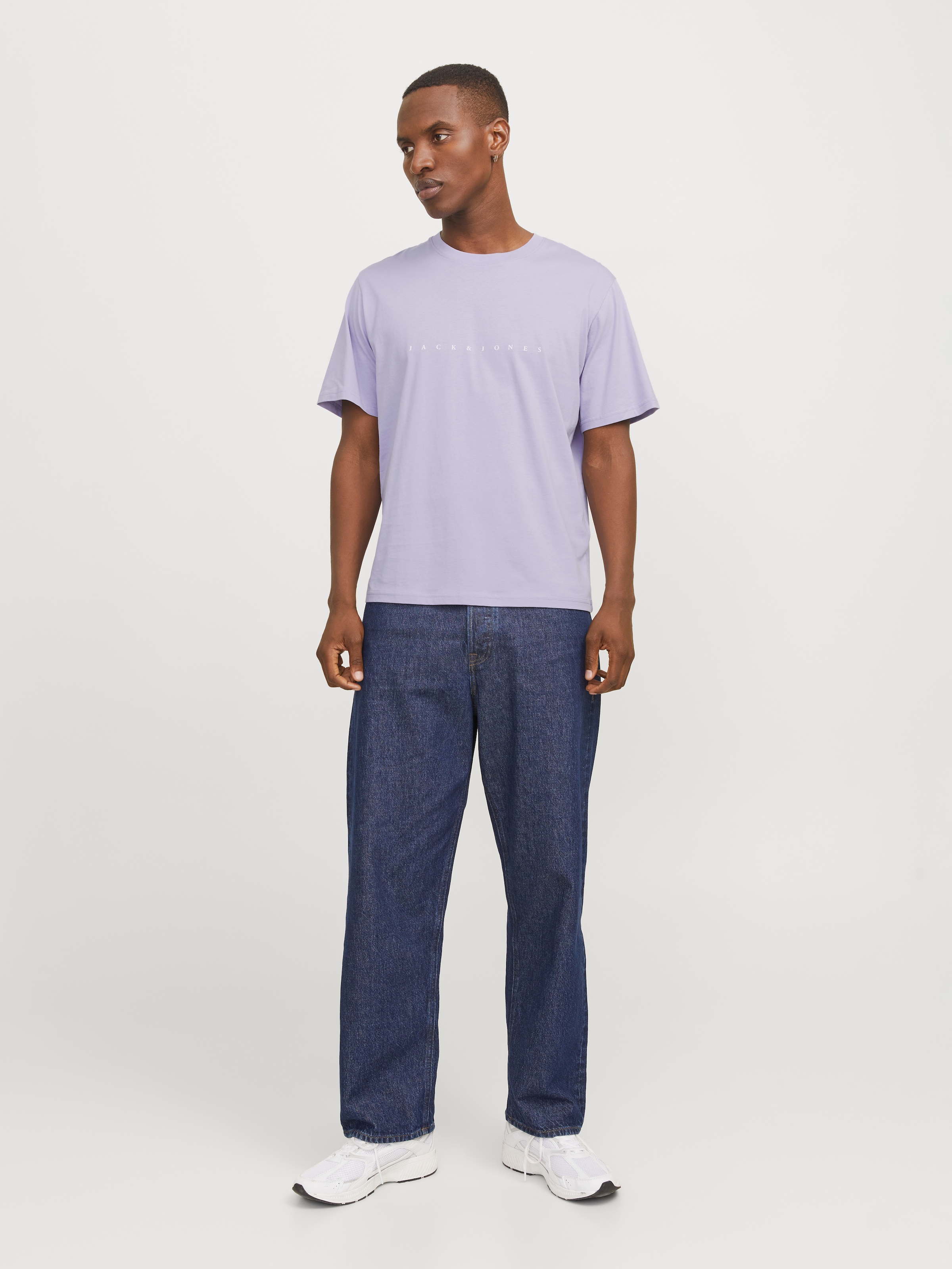 Jack & Jones Rundhalsshirt »JJESTAR JJ TEE SS NOOS«, mit Logo Schriftzug