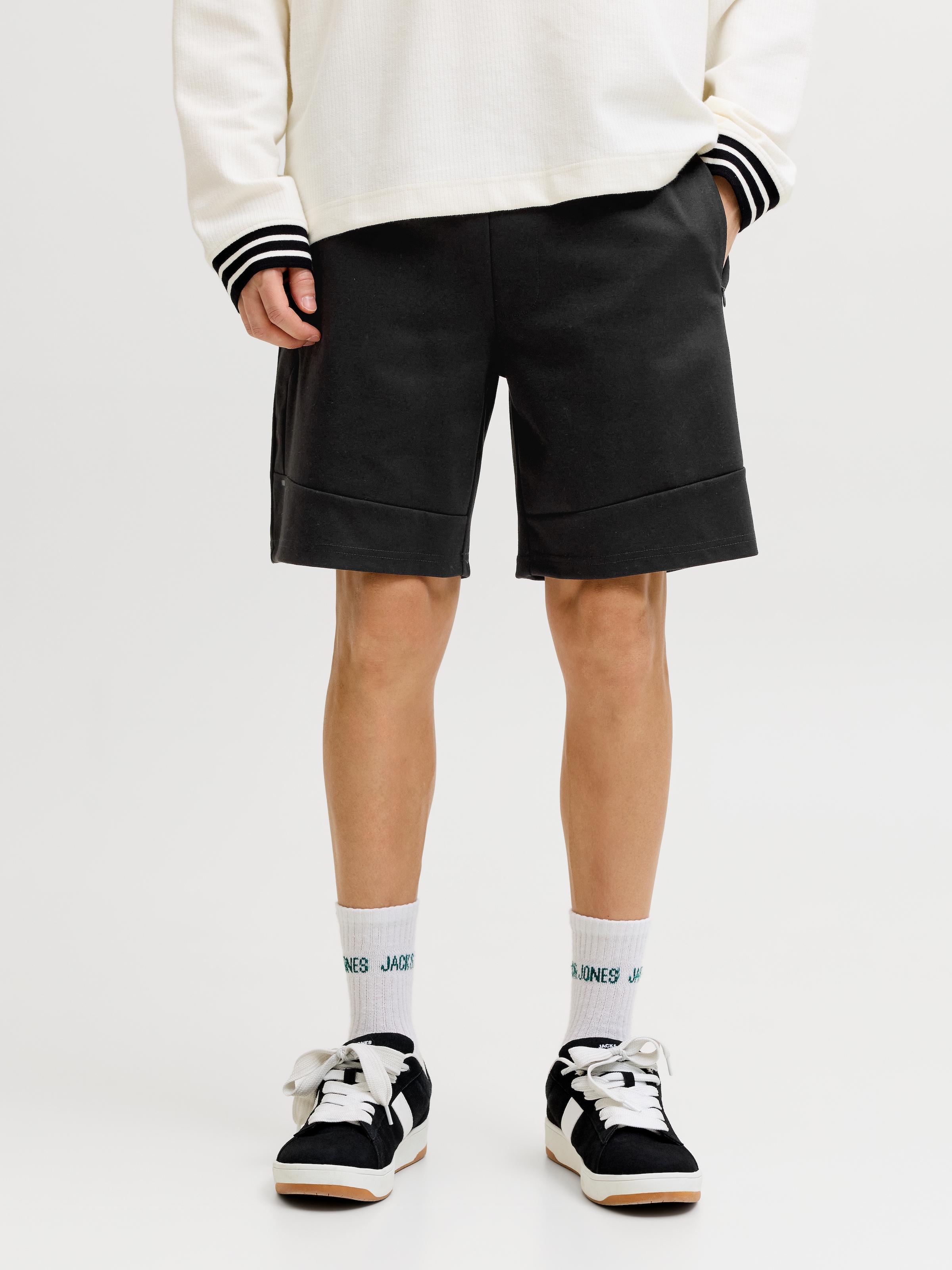Jack & Jones Sweatshorts »JPSTGORDON BASE SWEAT SHORTS SRT SN«  Materialmix mit Stretch, regular fit