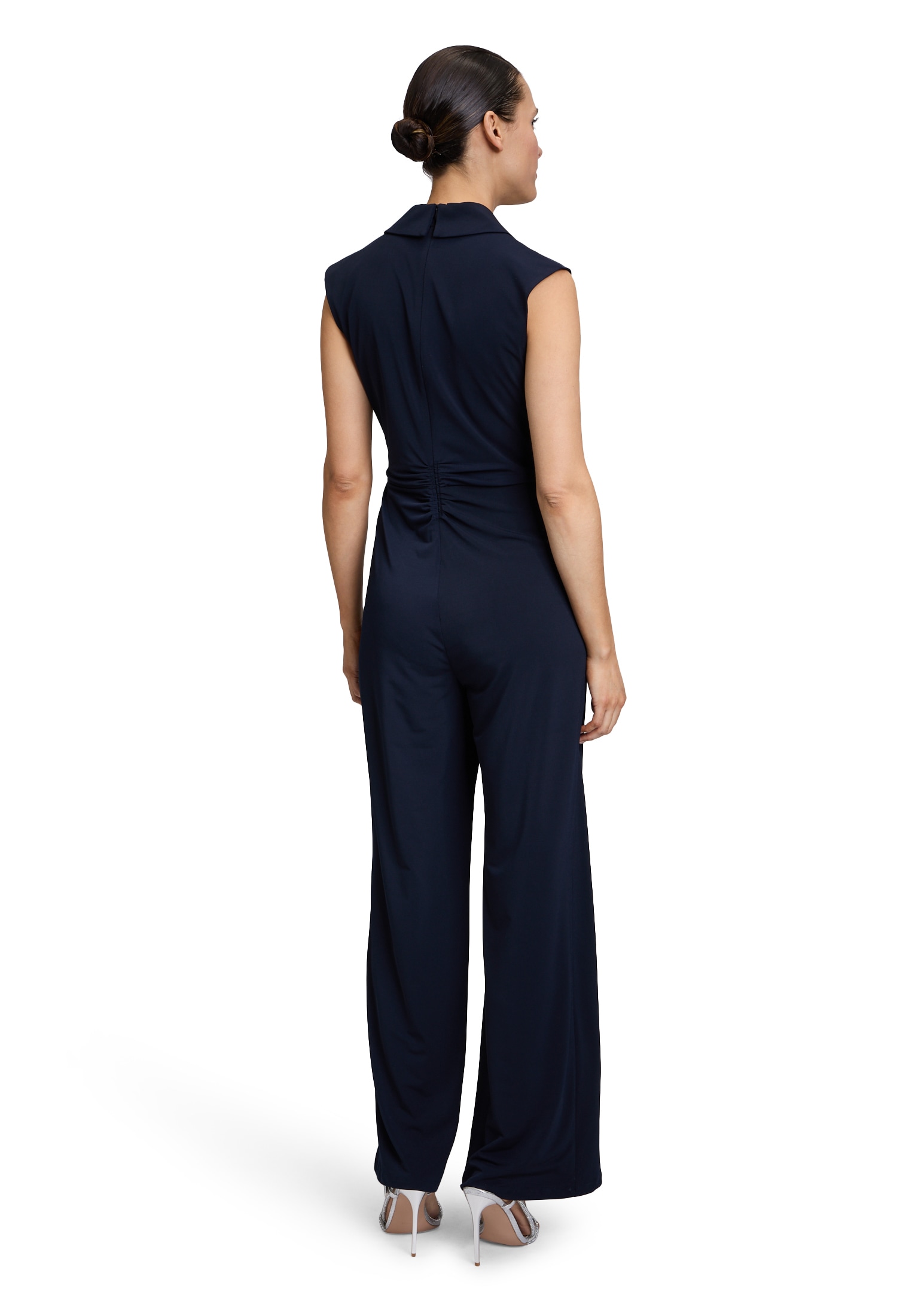 Vera Mont Overall »Vera Mont Jumpsuit ohne Arm«, (1 tlg.), Raffung