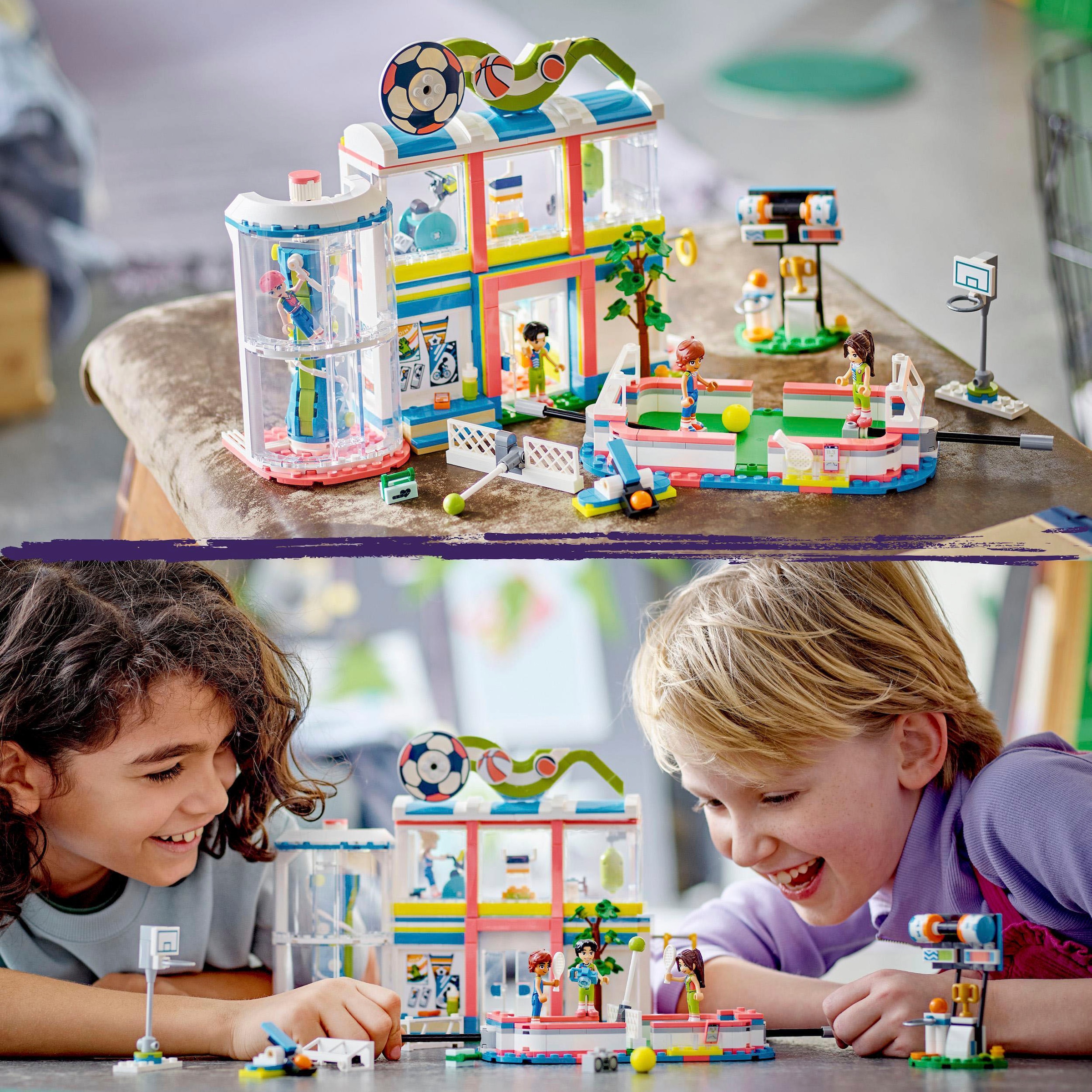 LEGO® Konstruktionsspielsteine »Sportzentrum (41744), LEGO® Friends«, (832 St.), Made in Europe