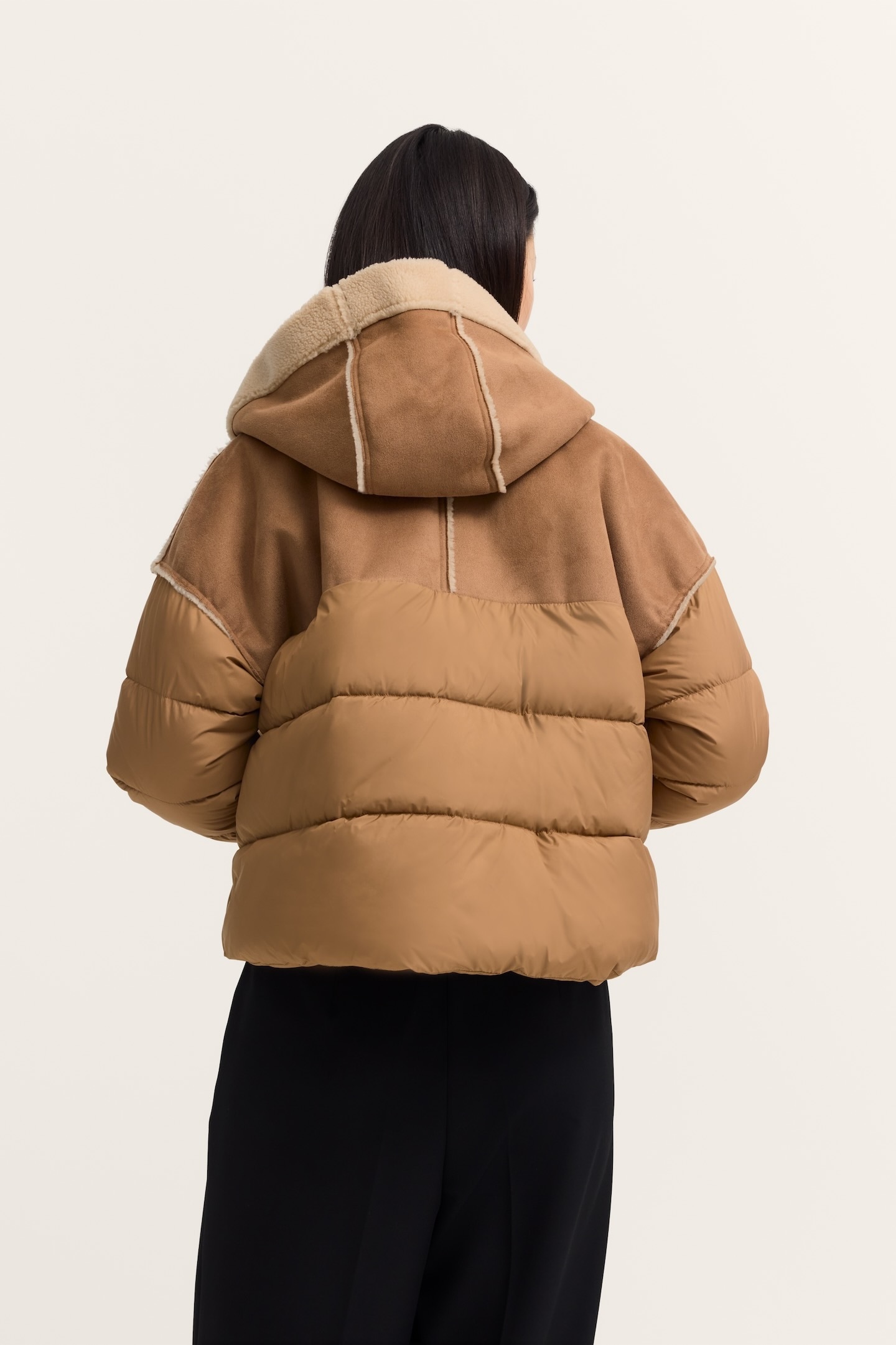 bugatti Langjacke »Regular Fit«, mit Kapuze, mit Kapuze und Kunstfell