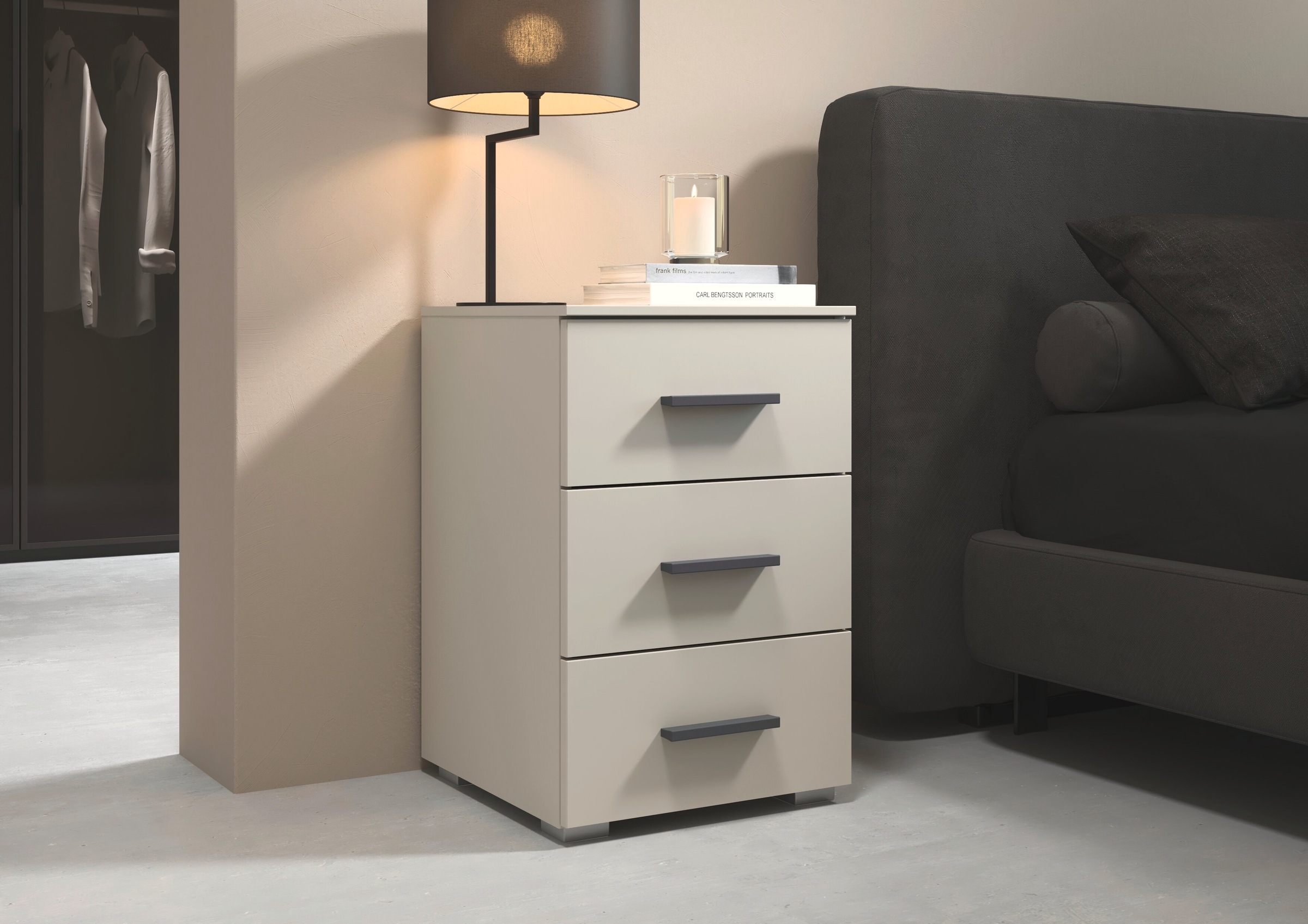 rauch Nachtkommode "Gamma" Breite 40 cm / Höhe 61 cm, verschiedene Griffvar günstig online kaufen