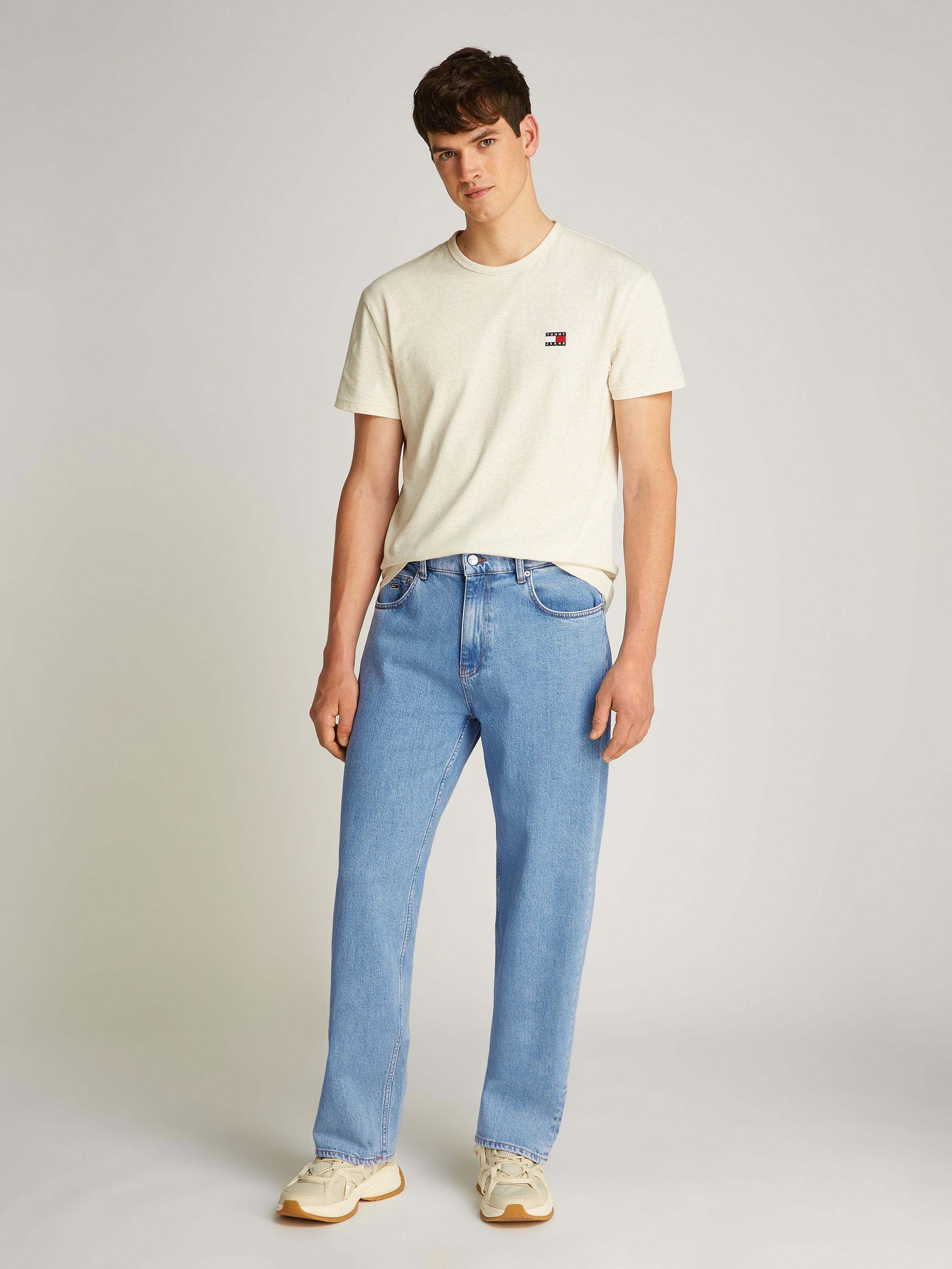 Tommy Jeans Loose-fit-Jeans, in blauer Waschung