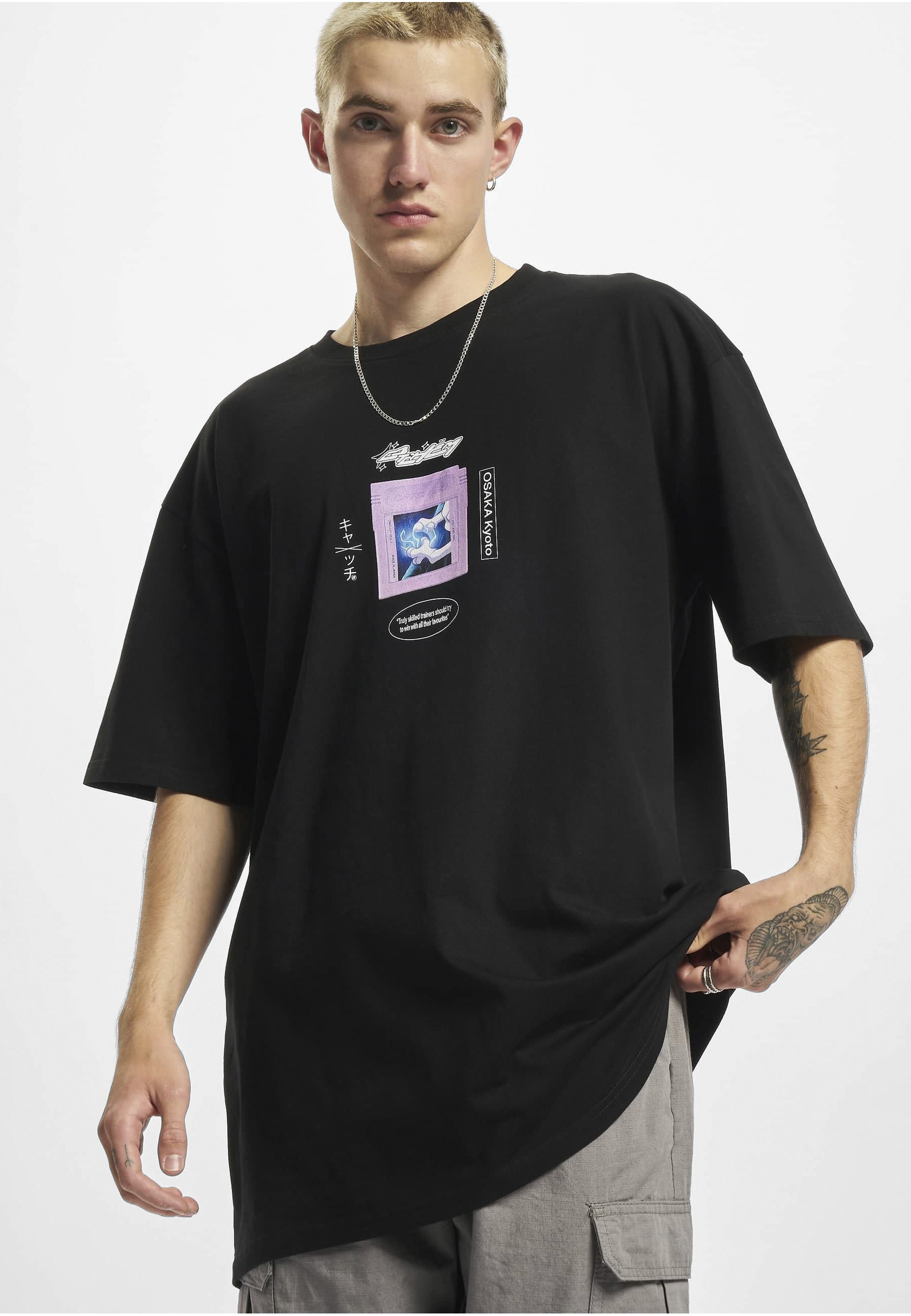 Mister Tee Catch Em T-Shirt Black XS 2