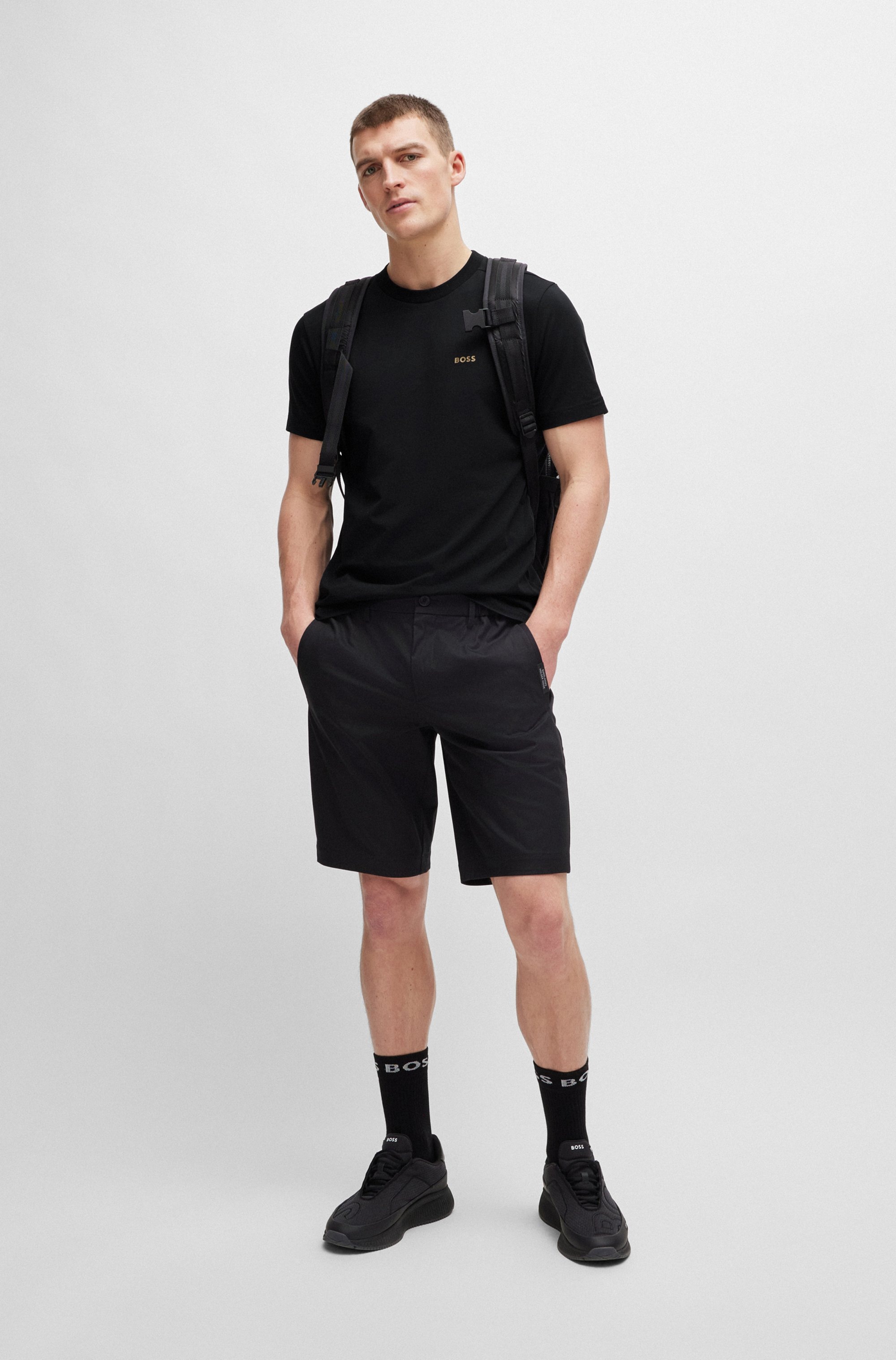 BOSS GREEN Rundhalsshirt »Tee«, mit gummiertem Kontrast-Logo