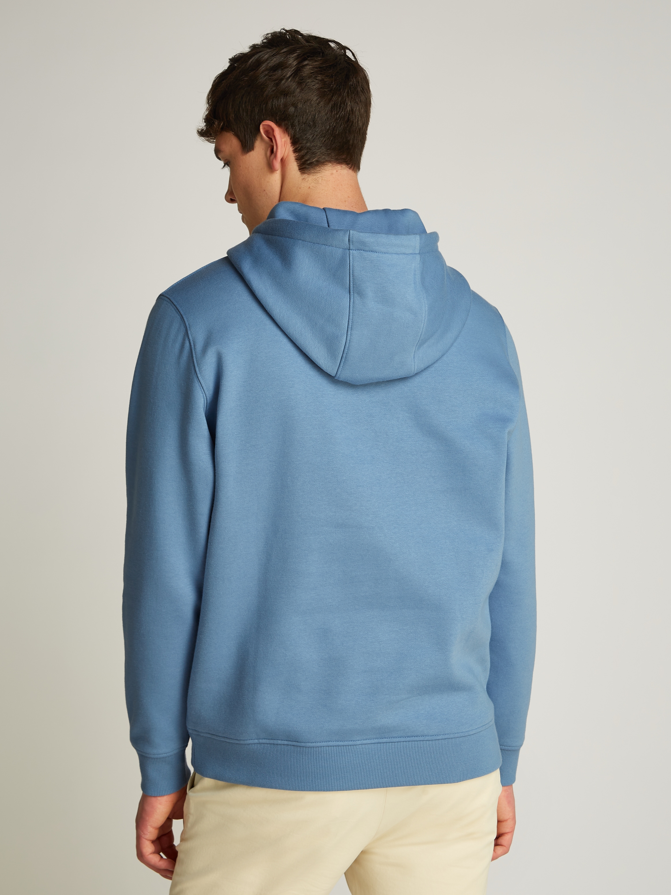 Tommy Jeans Sweatshirt "TJM REG S FLAG HOODIE", mit bestickten Markenlogo a günstig online kaufen