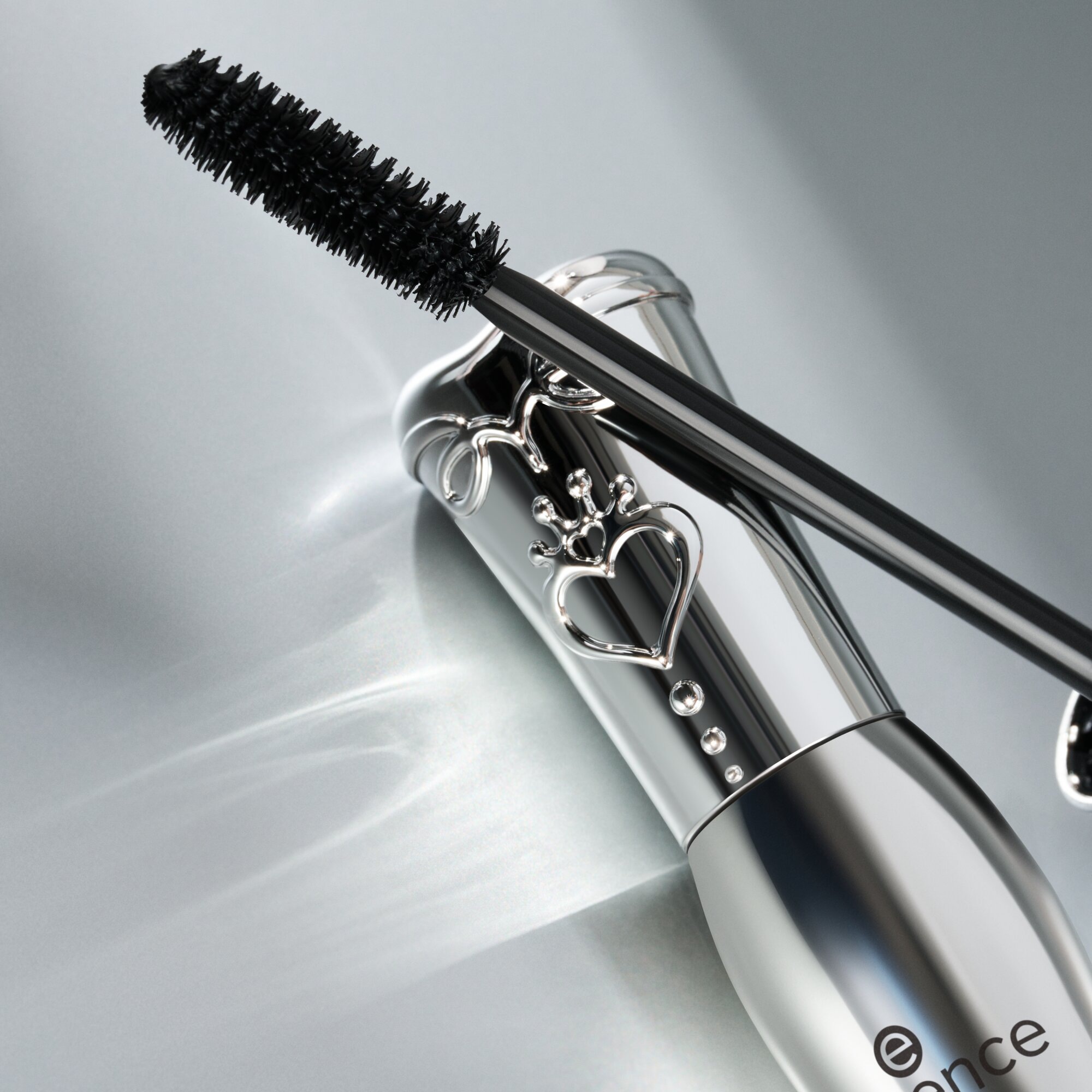 Essence Mascara »Lash PRINCESS volume & length mascara PARTY deep black«
