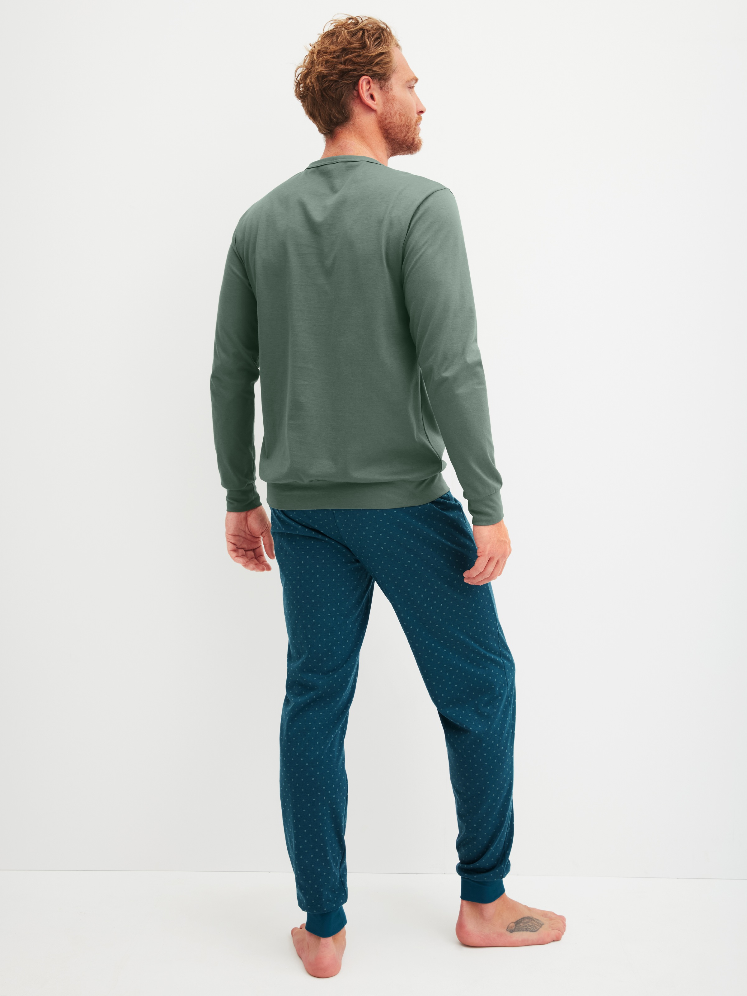 Schlafanzug CALIDA "Relax Imprint 1", Damen, Gr. XXL (58/60), laurel grün, Single Jersey, Obermaterial: 100% Baumwolle, relaxed fit lang, Rundhals, Homewear-Sets Schlafanzug, Langarm-Shirt & Hose mit geradem Bein 5