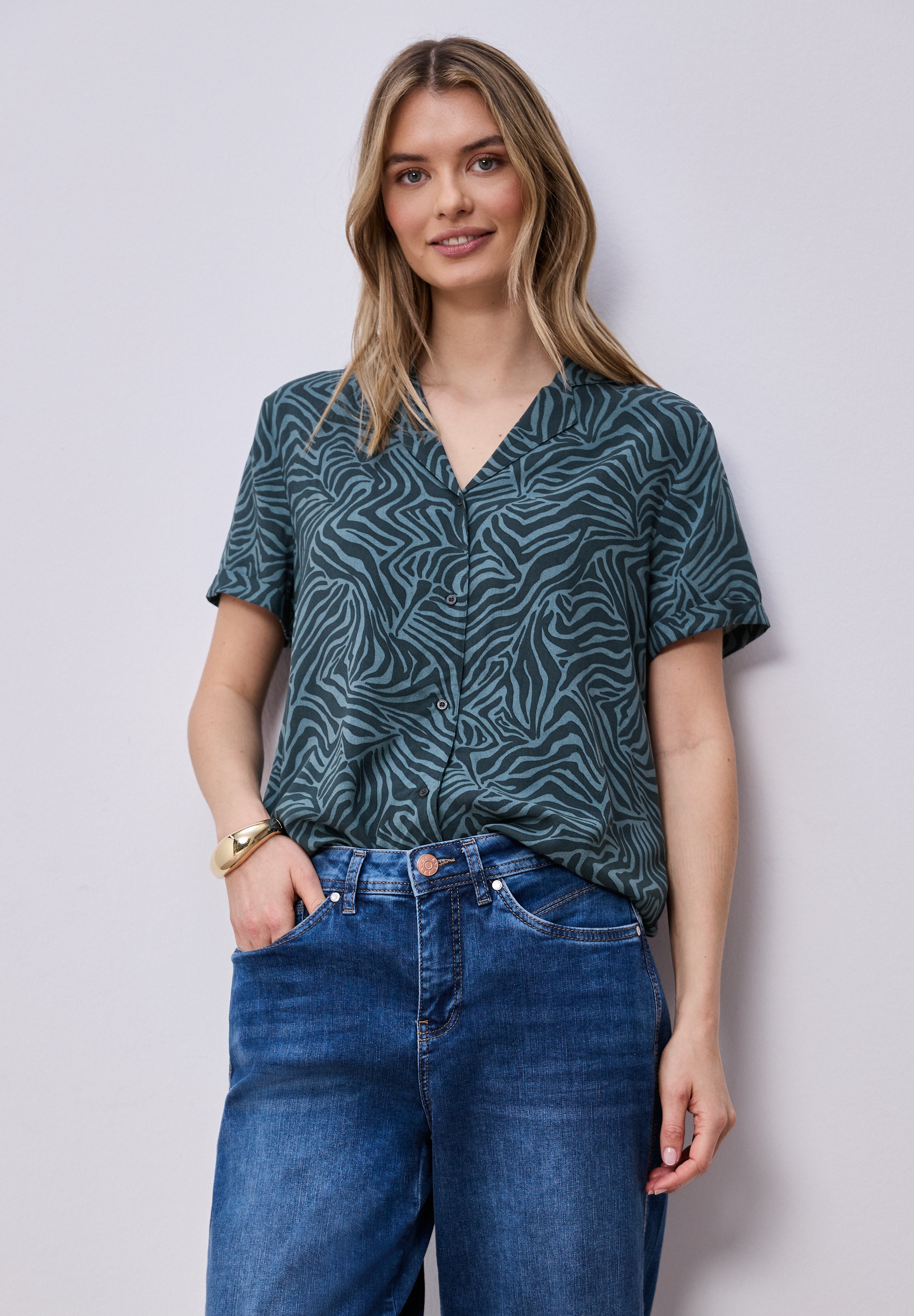 STREET ONE Kurzarmbluse aus softer Viskose günstig online kaufen