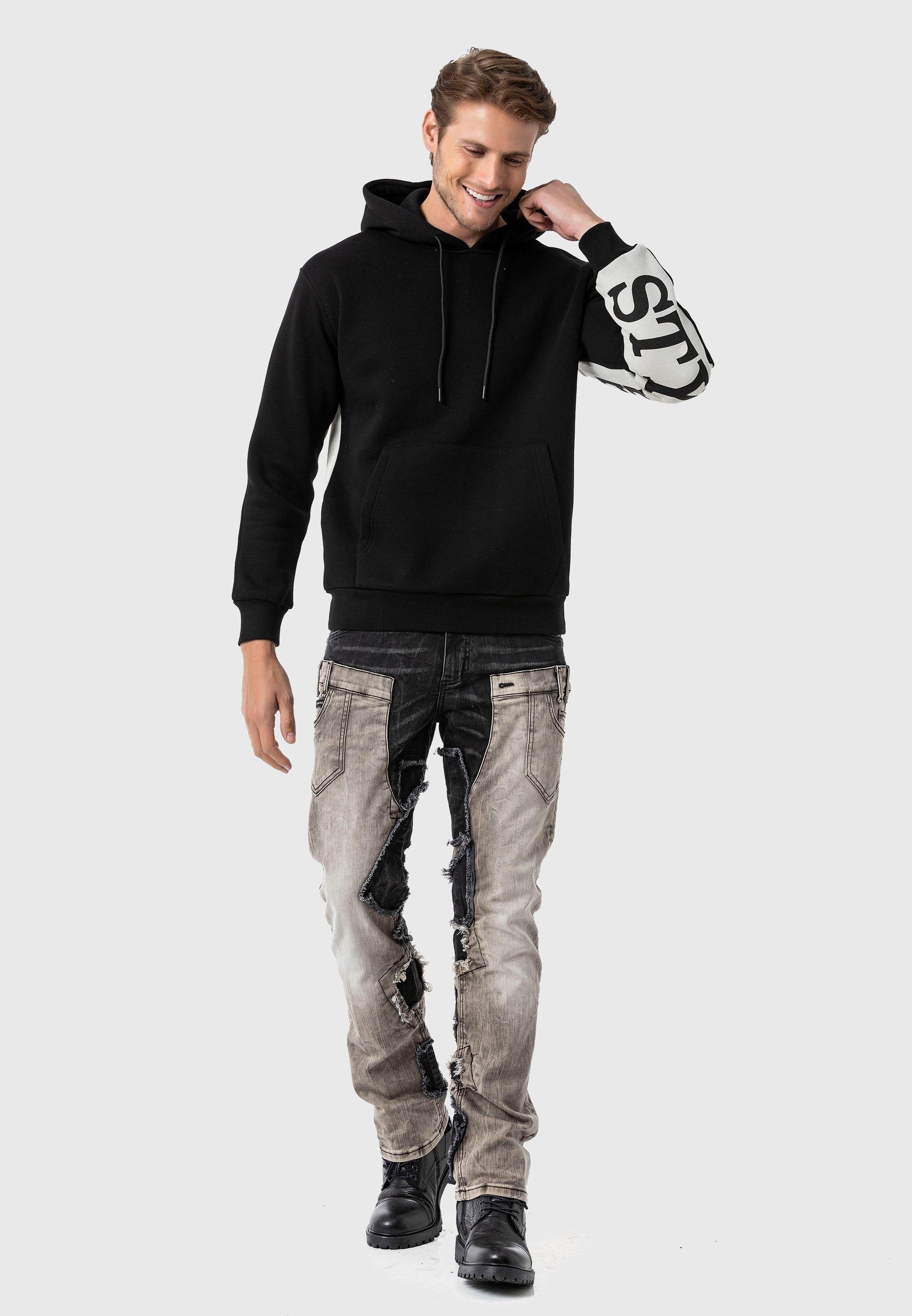 Cipo & Baxx Kapuzenpullover »Sweatshirts«, mit Statement Ärmel-Print