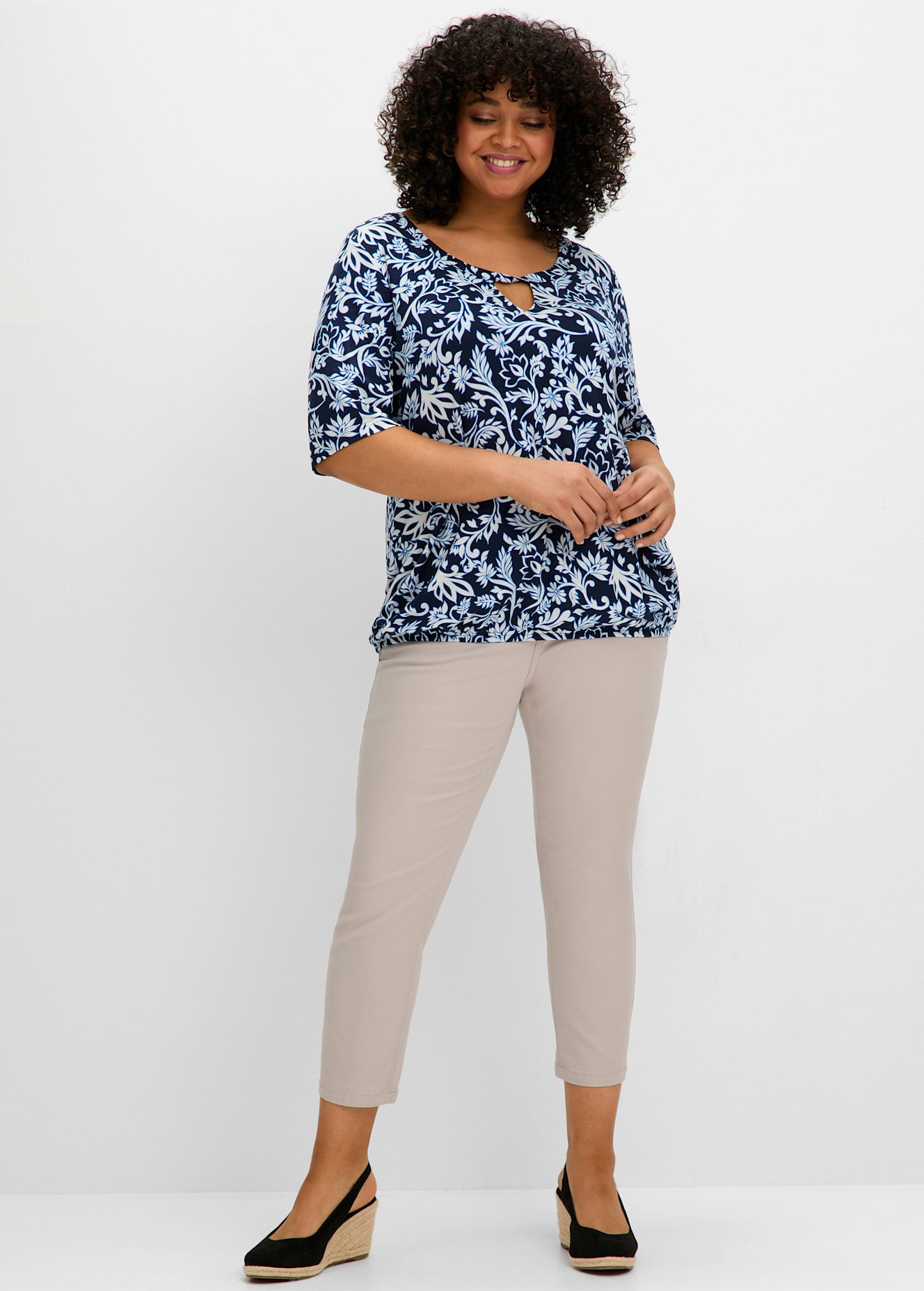 Sheego T-Shirt "T-Shirt" 1 Stk. günstig online kaufen