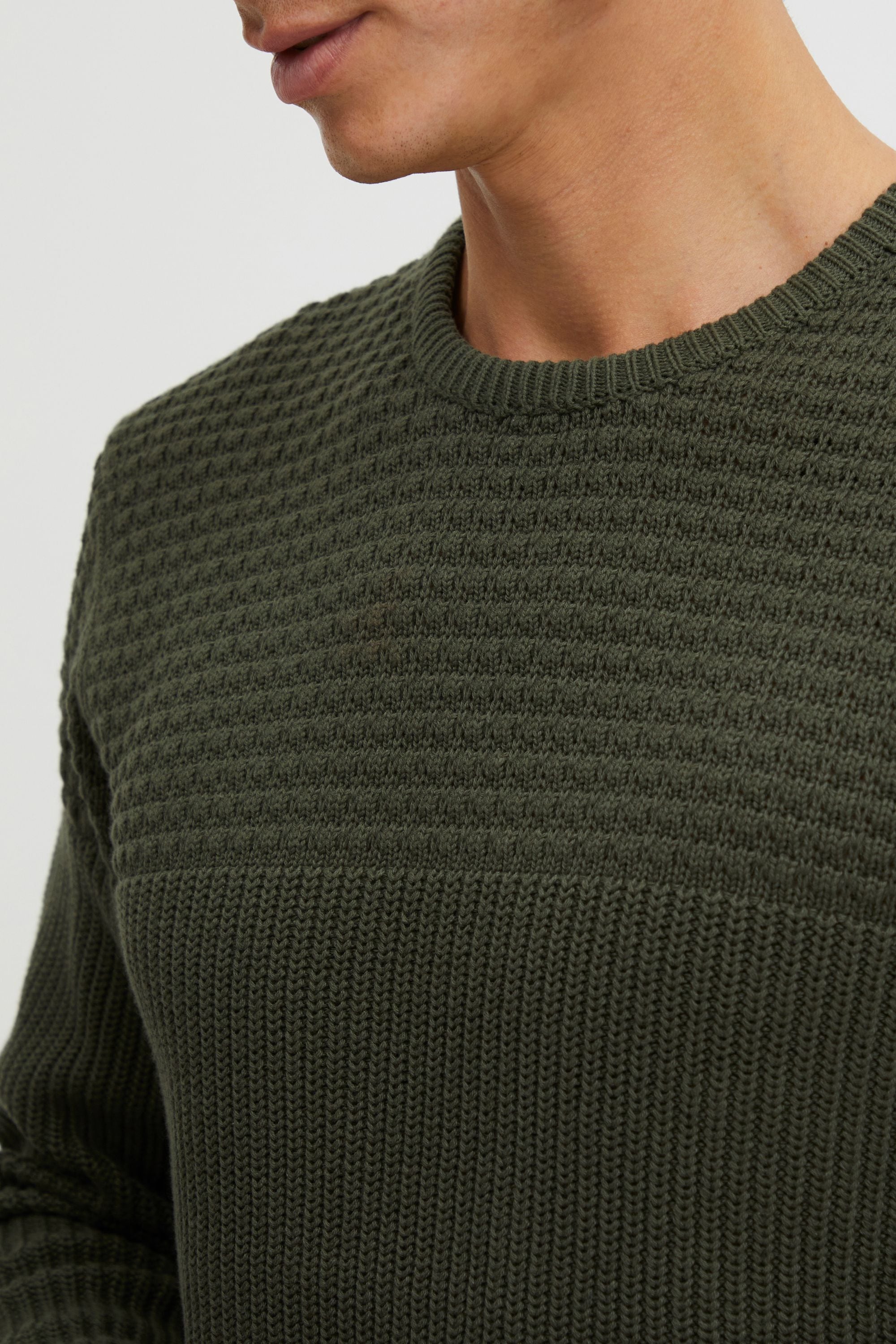 11 Project Strickpullover »11 Project PRAdamus«