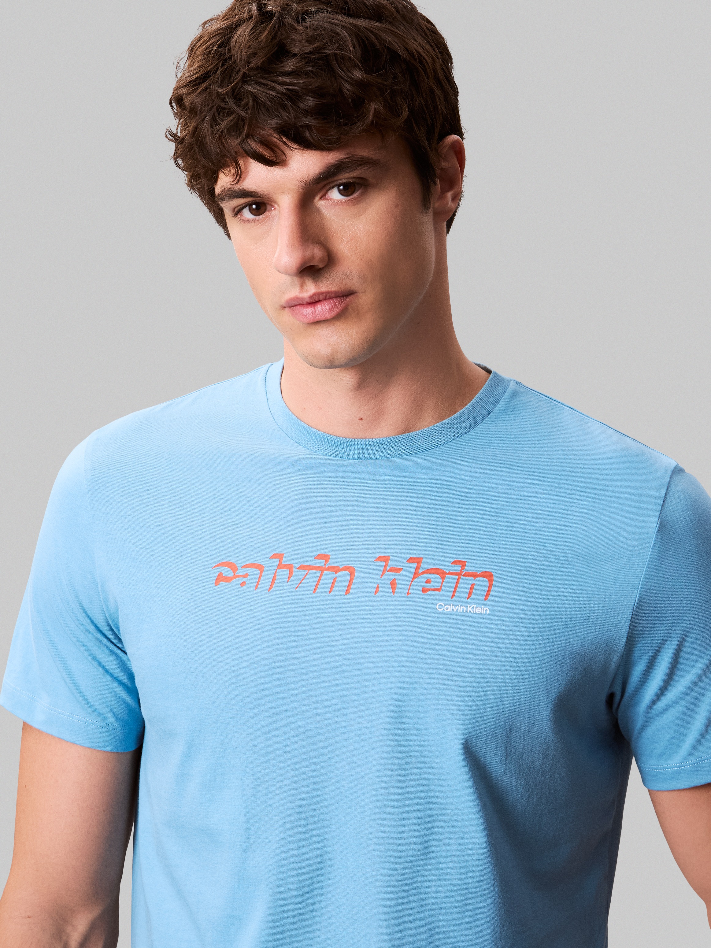 Thumbnail - Calvin Klein Jeans T-Shirt "SS 30s E CLVN LN 3D" Mit Rundhalsausschnitt