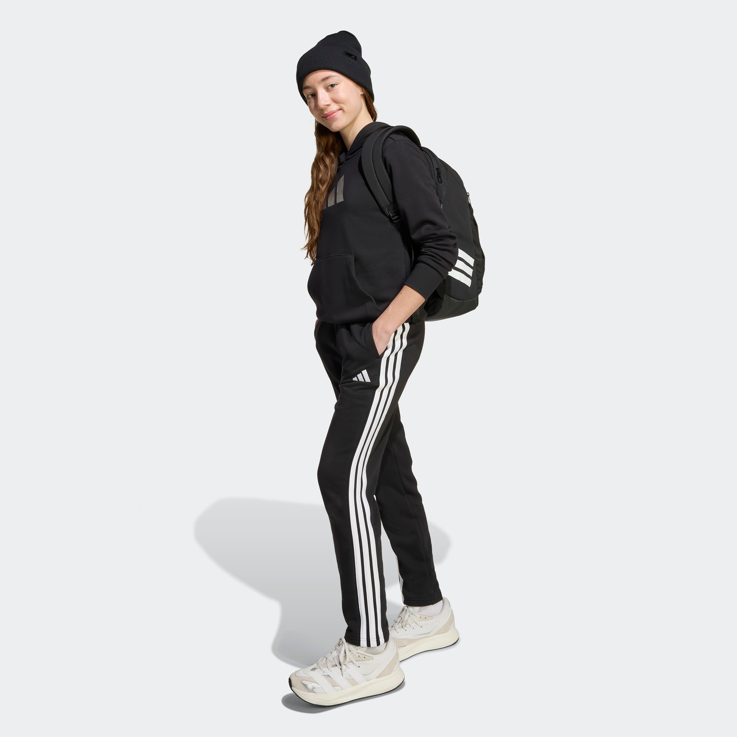 adidas Sportswear Kapuzensweatshirt »KIDS GRAFIK HOODIE«, für Kinder, mit Kapuze, in normaler Länge
