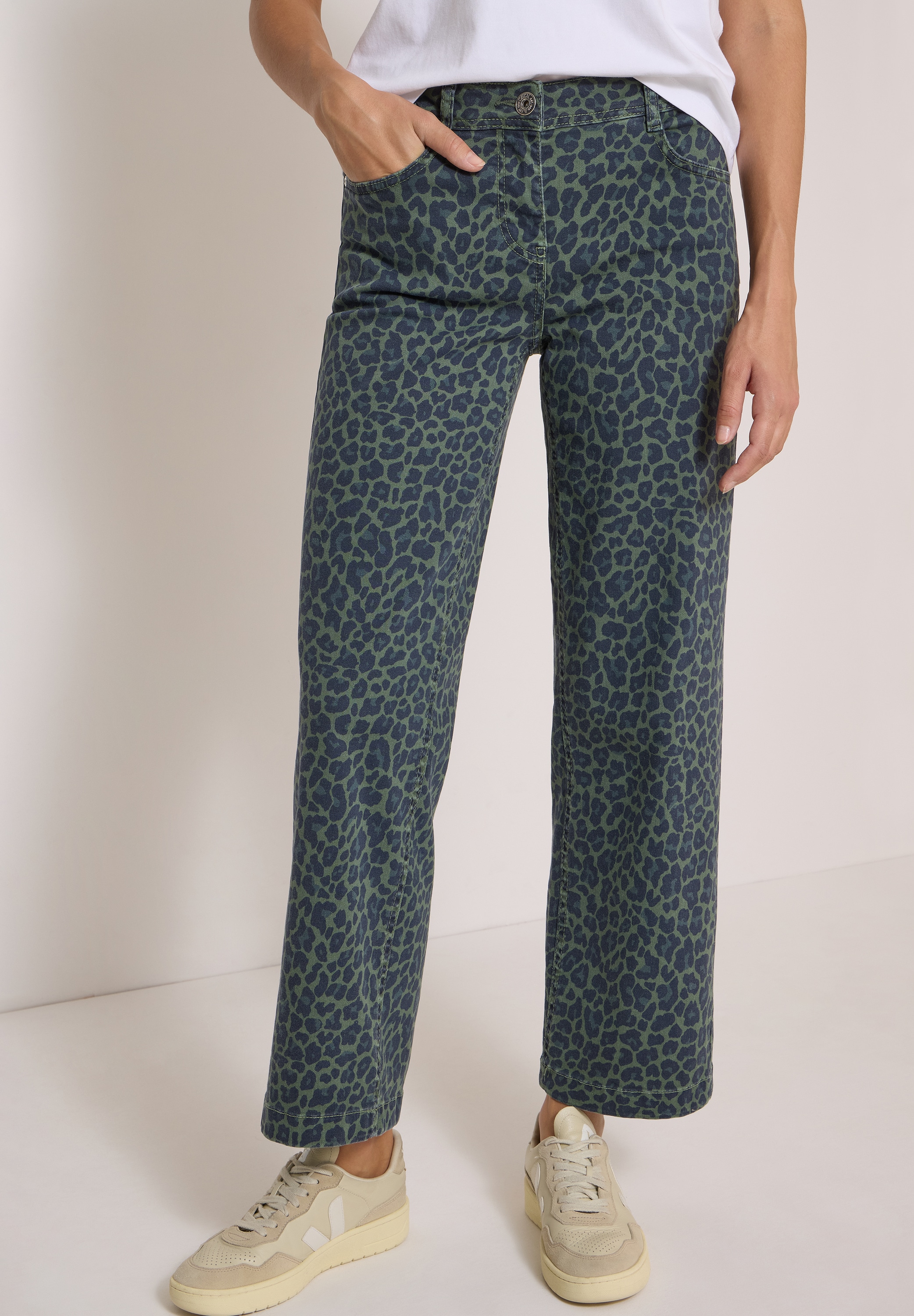 Cecil Loose-fit-Jeans "Style Neele" mit Leo-Muster / Stretch