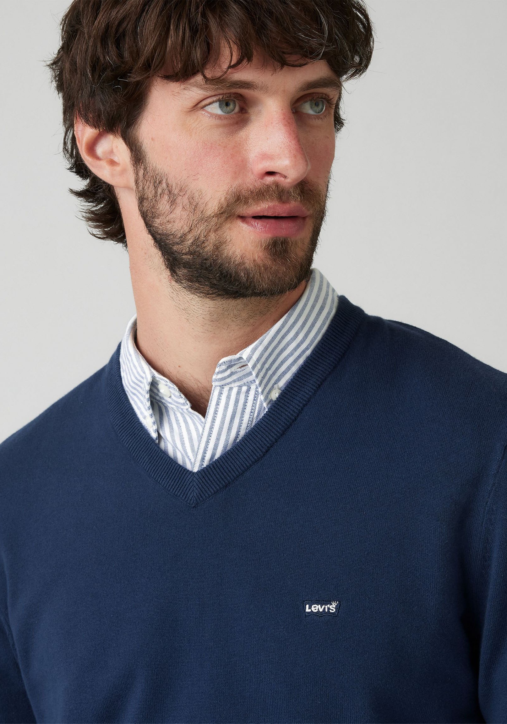 Levi's® Strickpullover »LW V NECK«, mit V-Ausschnitt