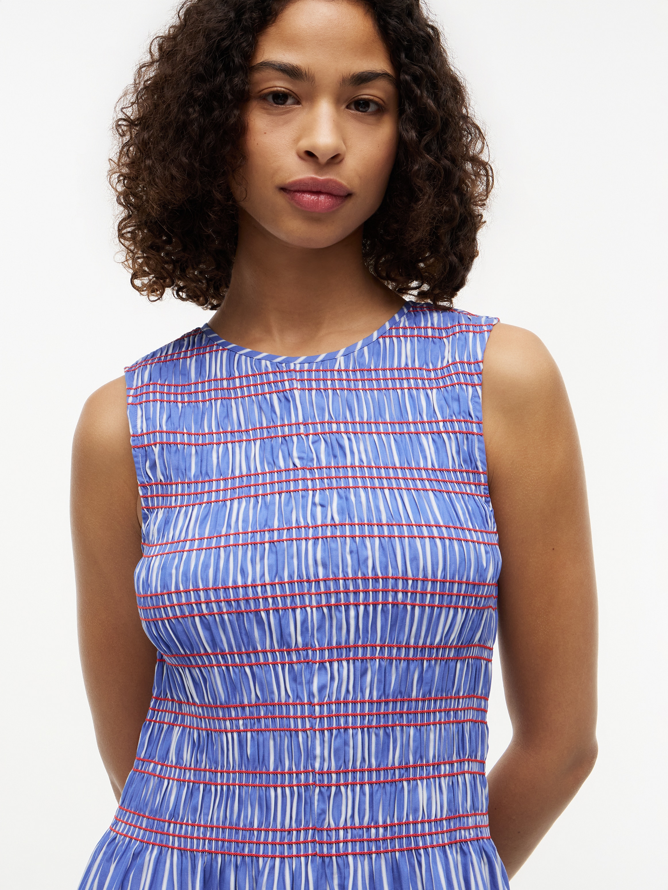 Tommy Hilfiger Smokkleid »SMOCKING STRIPE NS MIDI DRESS« Ohne Tasche Baumwolle, wadenlang, gesmoktes Oberteil