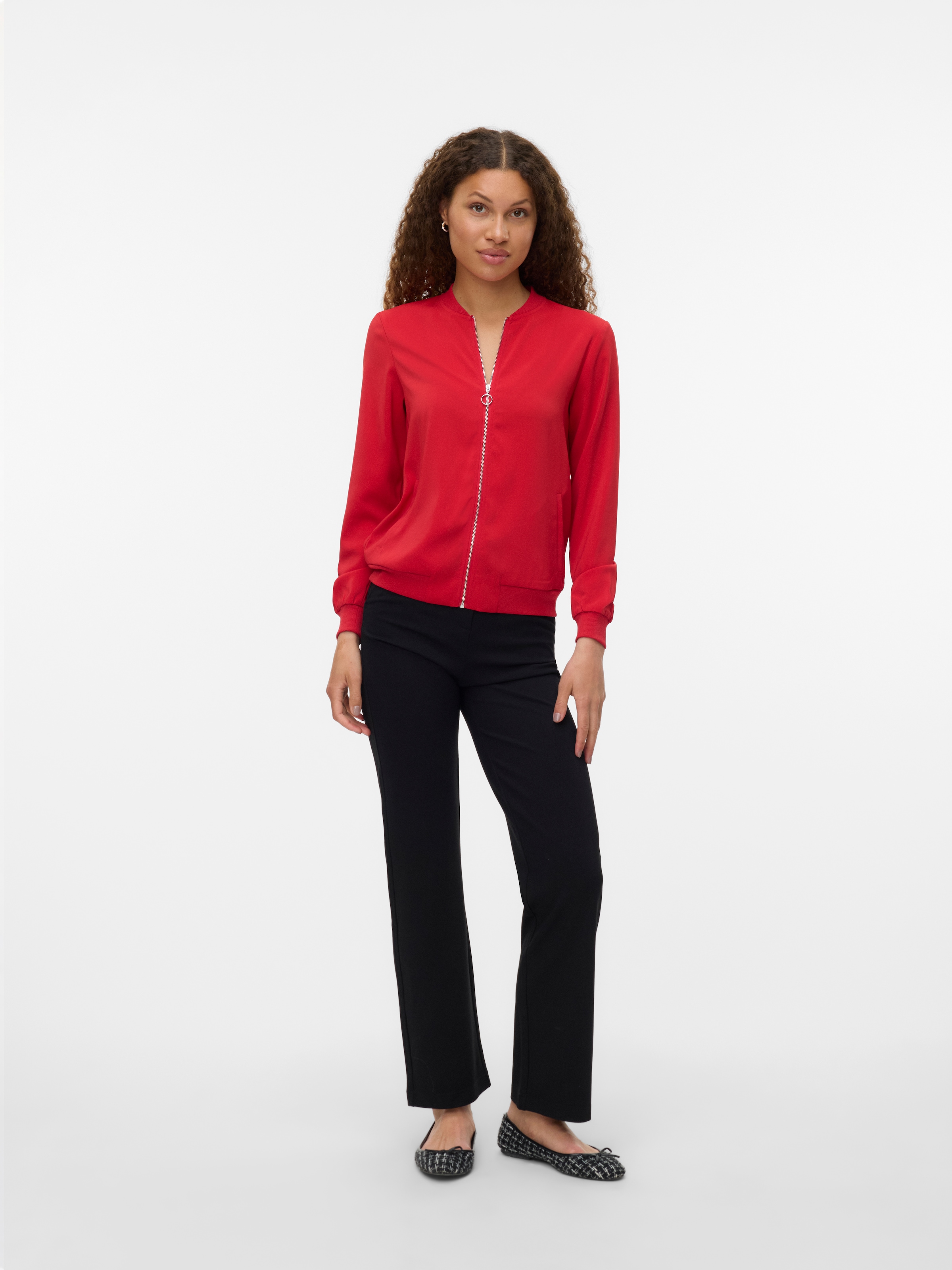 Vero Moda Bomberjacke »VMCOCO L/S BOMBER«, in modisch kurzer Form