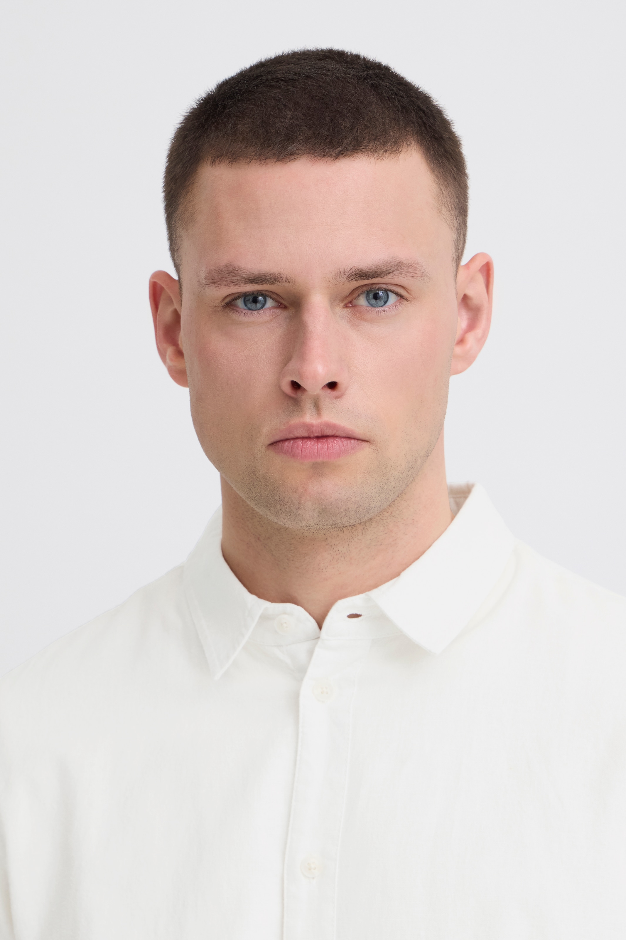 Blend Langarmhemd »BHABAN SHIRT PP NOOS« mit normalem Hemdkragen, Regular Fit, in Leinenoptik