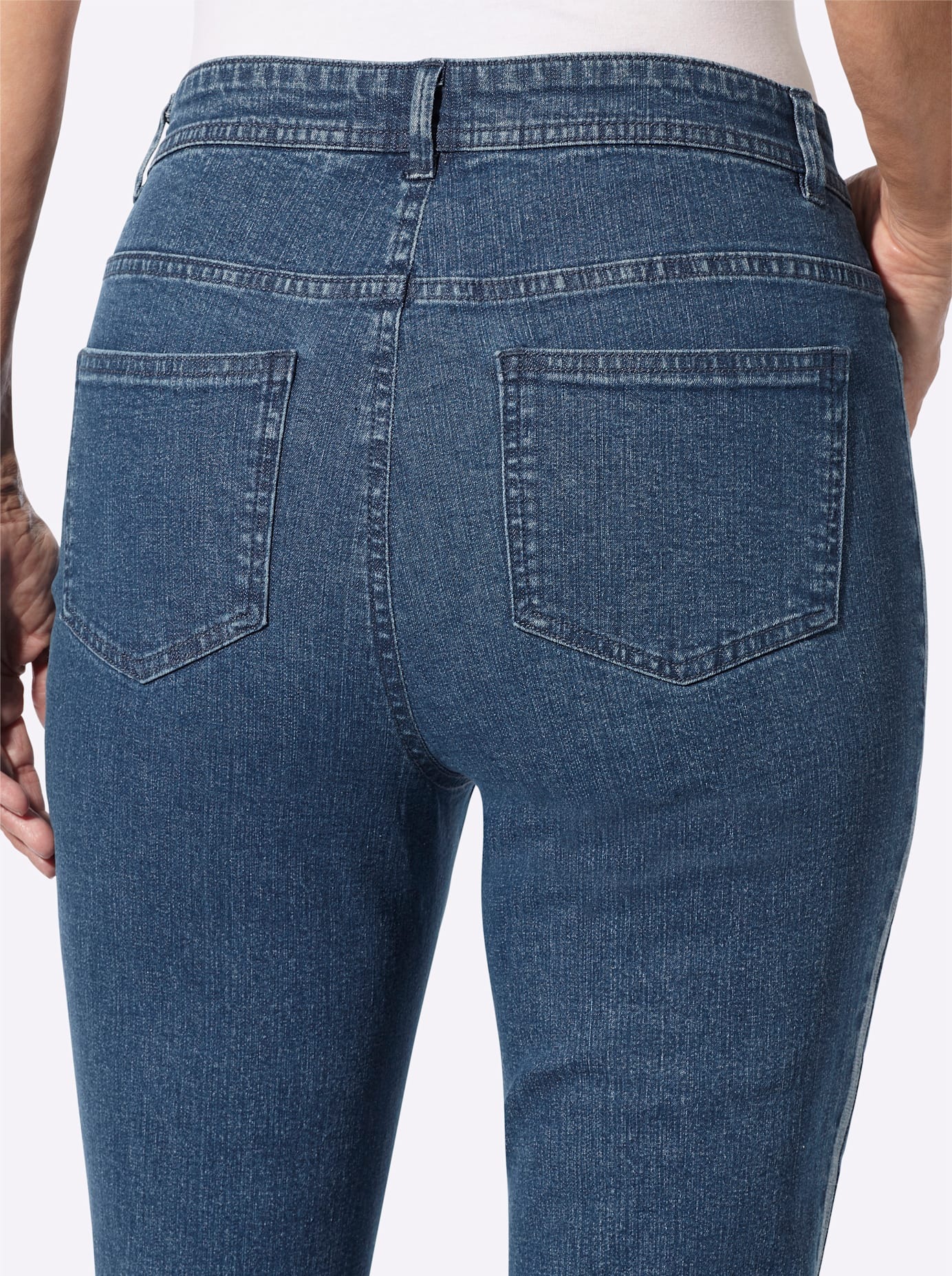 Casual Looks Bequeme Jeans 1