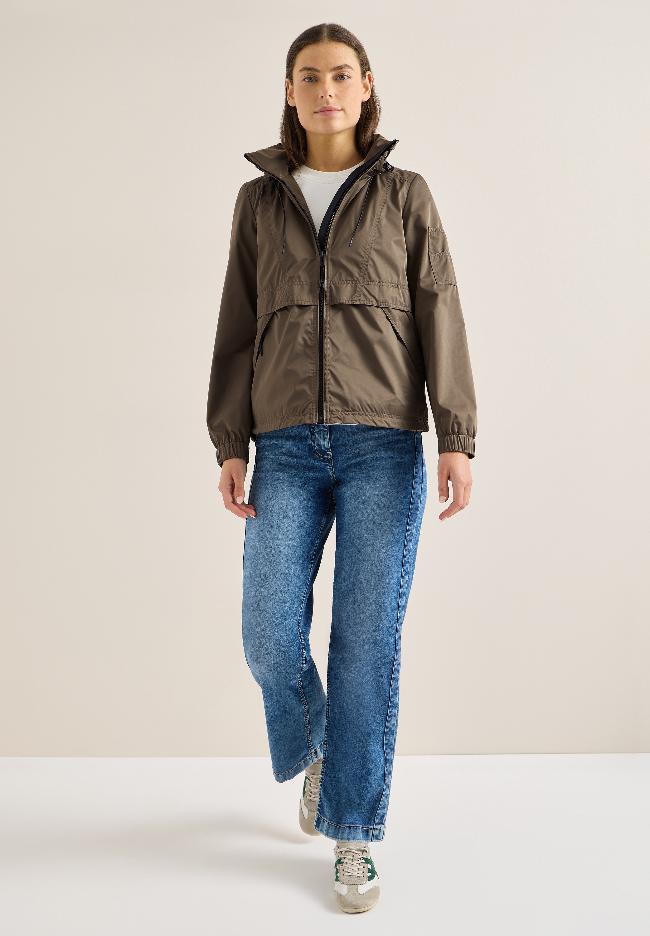 Cecil Windbreaker ohne Kapuze mit Stehkragen