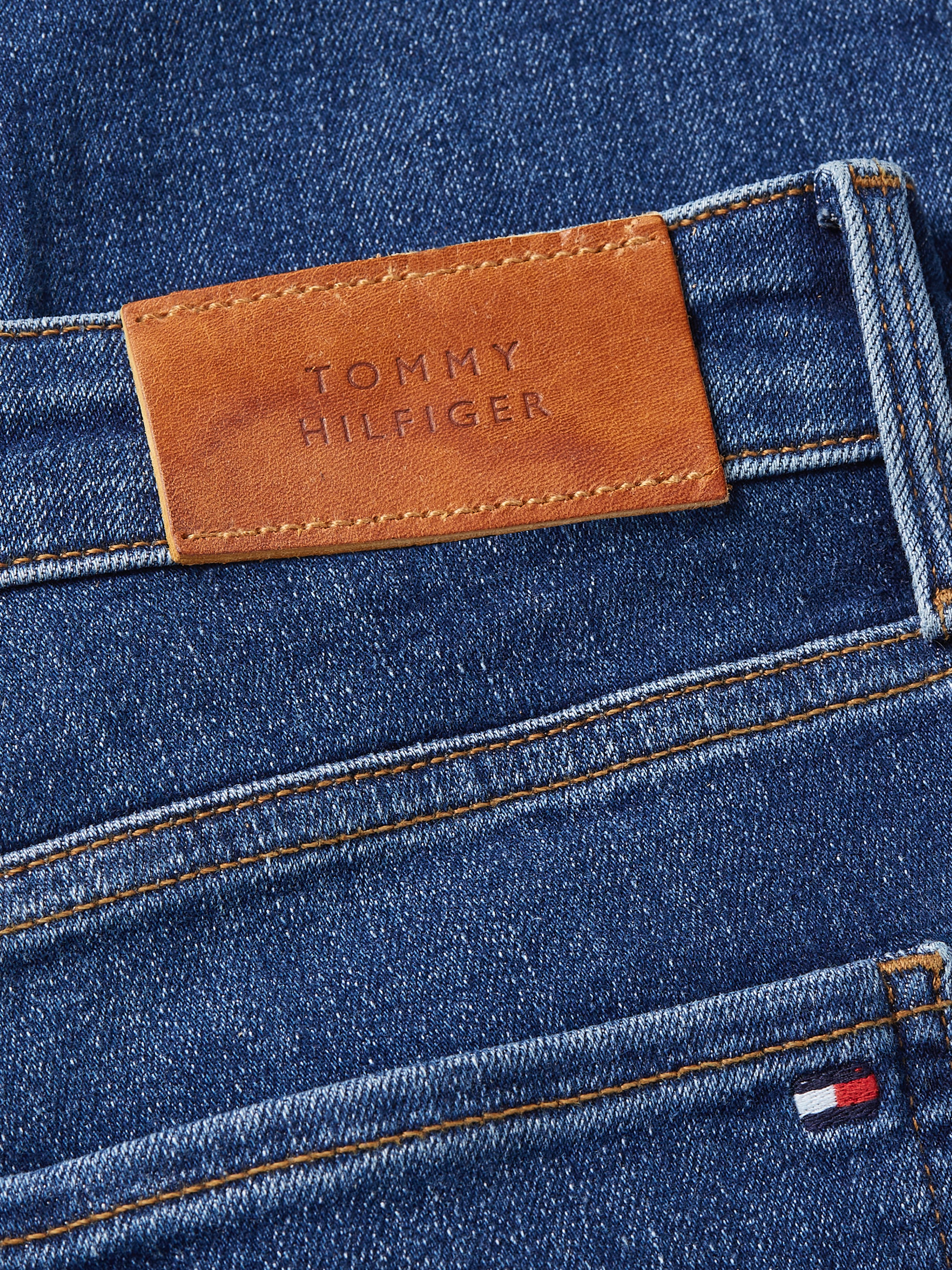 Tommy Hilfiger Skinny-fit-Jeans »HARLEM U SKINNY HW CAL«, mit Tommy Hilfiger Logo-Badge