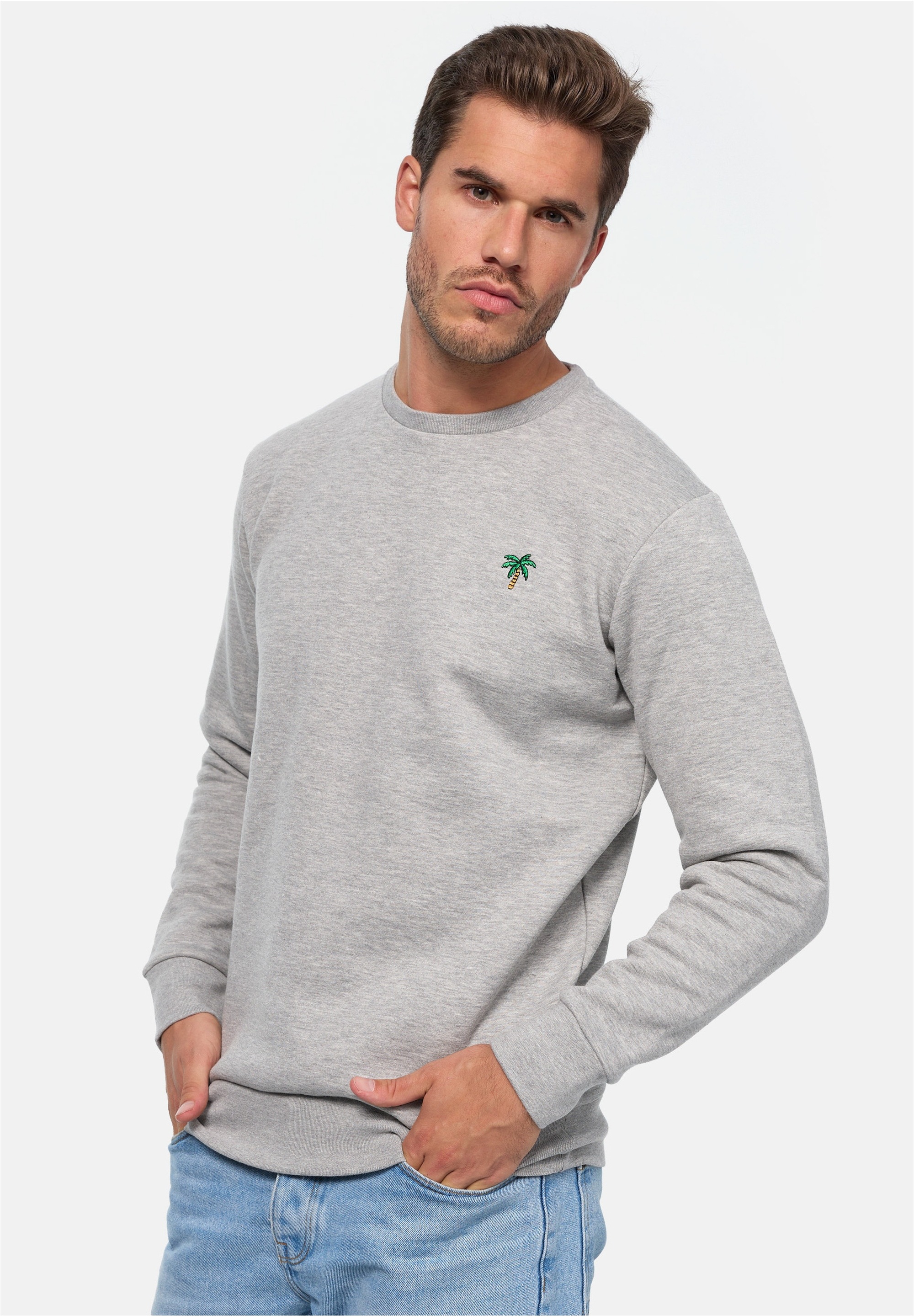 MIKON Sweatshirt, im zeitlosen Design
