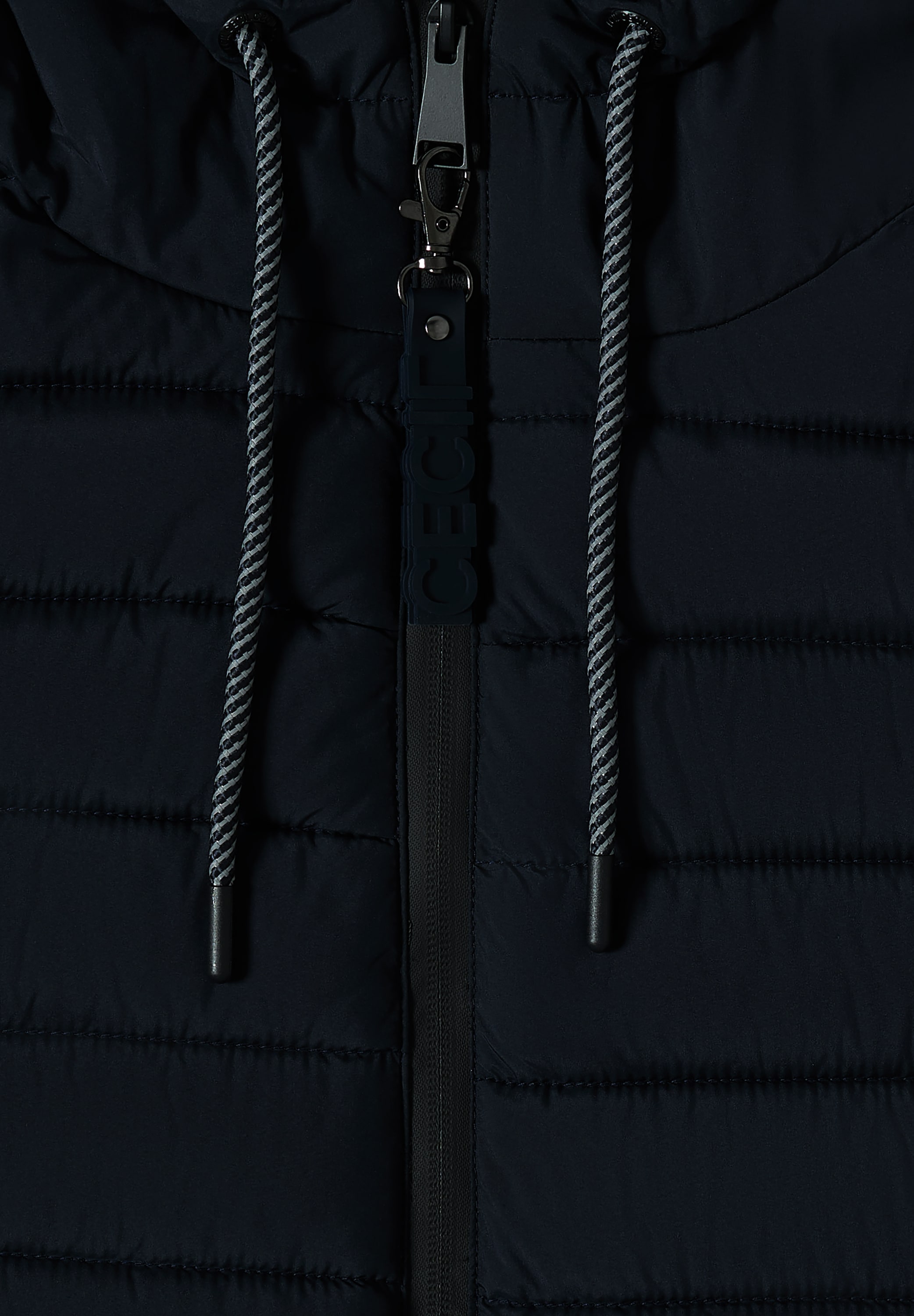 Cecil Steppjacke, mit Kapuze, aus softem Materialmix