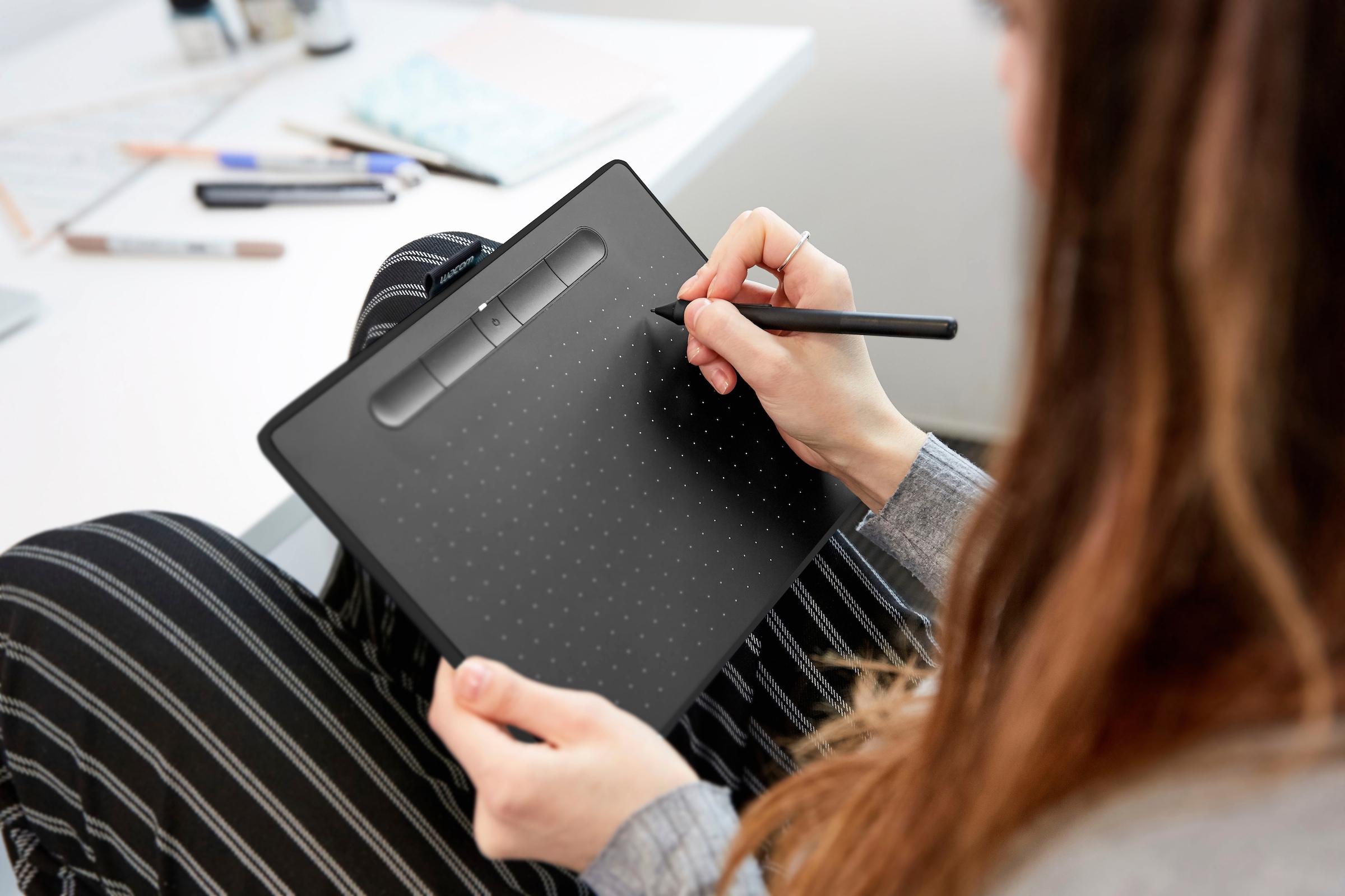 Wacom Eingabestift »Intuos S Bluetooth Black«