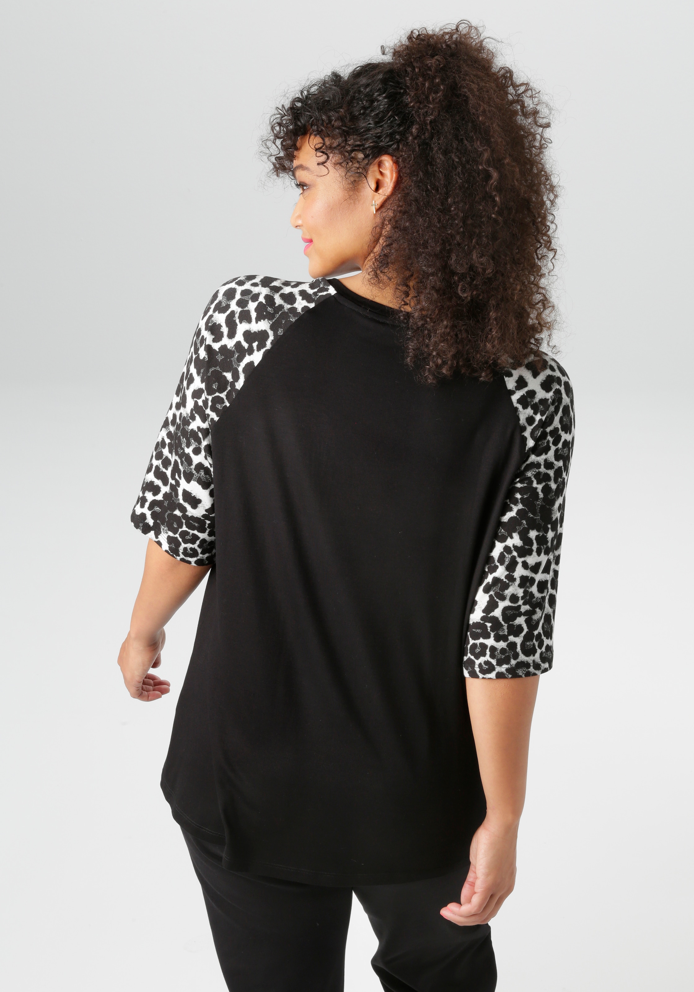 Aniston PLUS T-Shirt, mit 3/4 langen Raglanärmel in Leoprint - NEUE KOLLEKTION