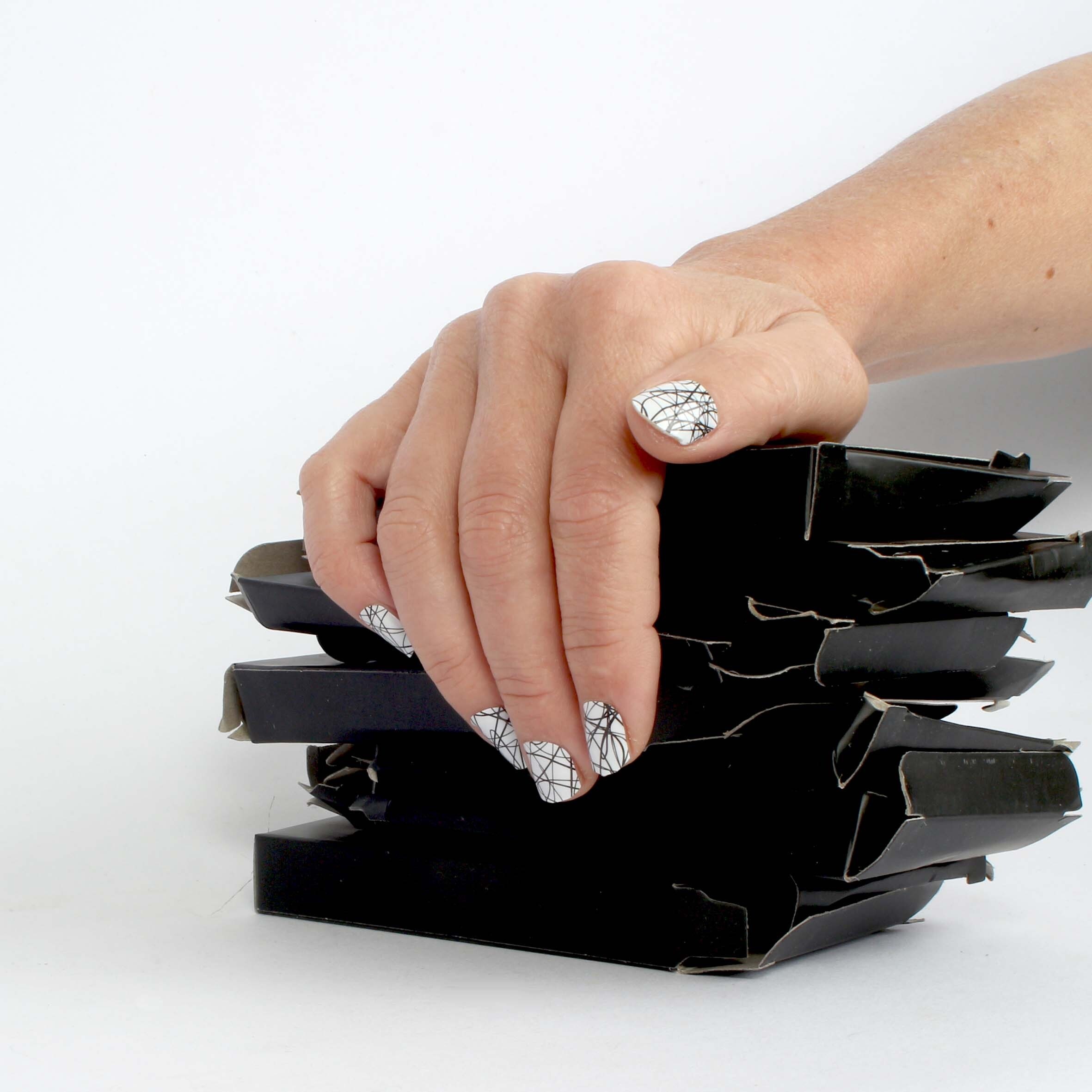 Vargu Nageldesign Zubehör »grafics«, aus zertifizierter Produktion (SGS / SEDEX) und Material (FSC)