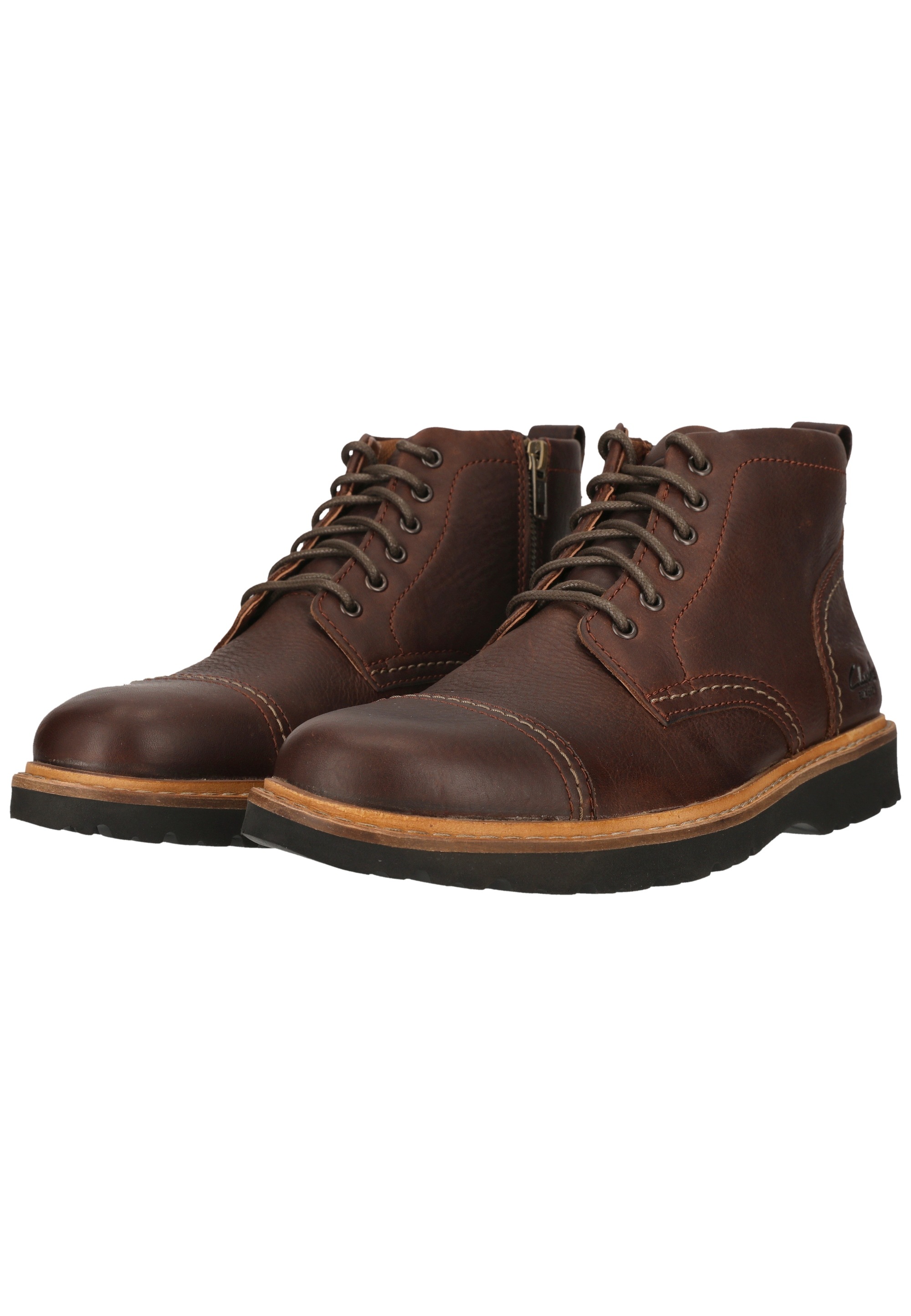 Clarks Stiefel »Weltridge Zip«  mit Zehenkappe