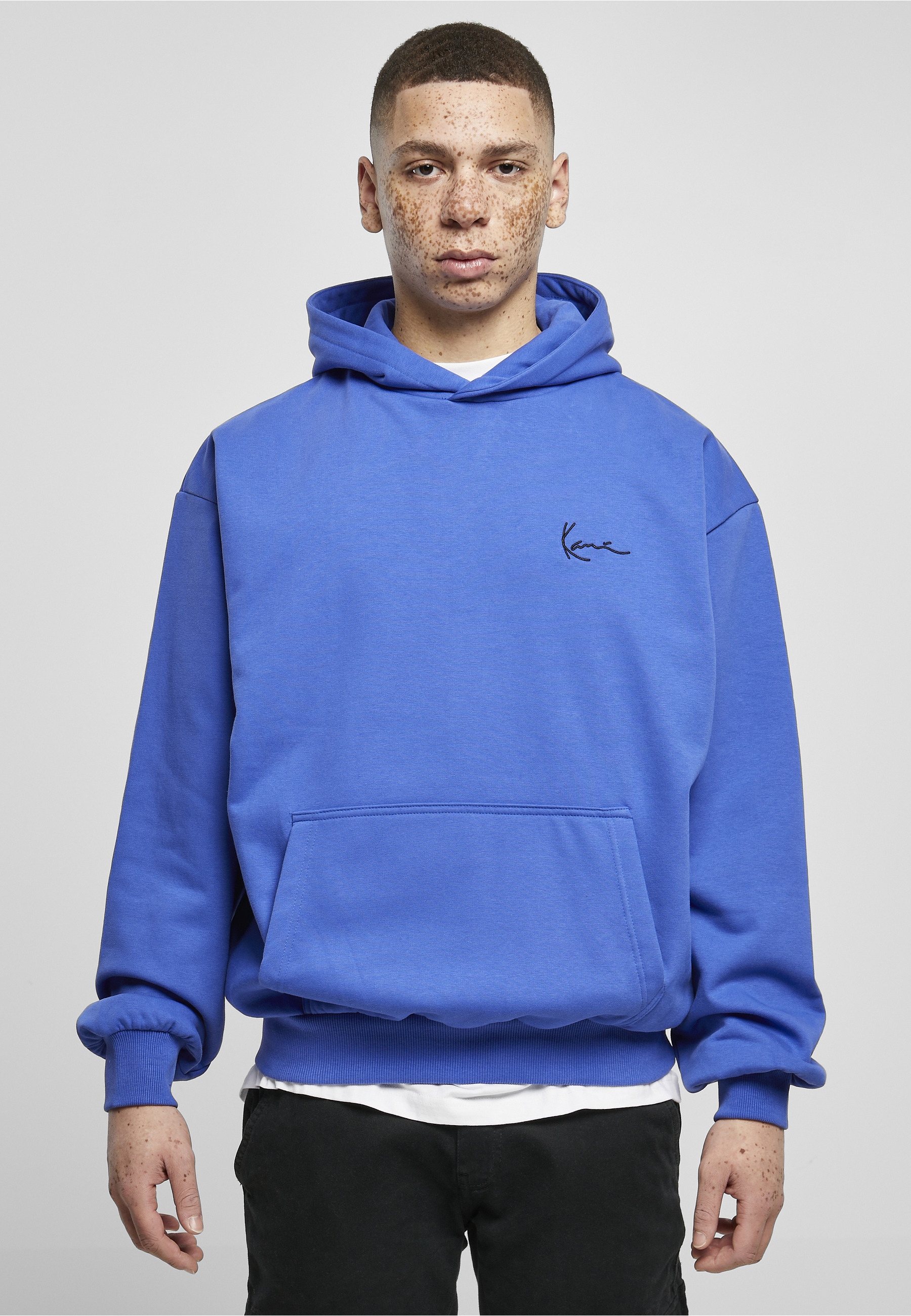Karl Kani Kapuzenpullover »Karl Kani Herren KM231-046-1KK Chest Signature OS Hoodie blue« 1 Stk.