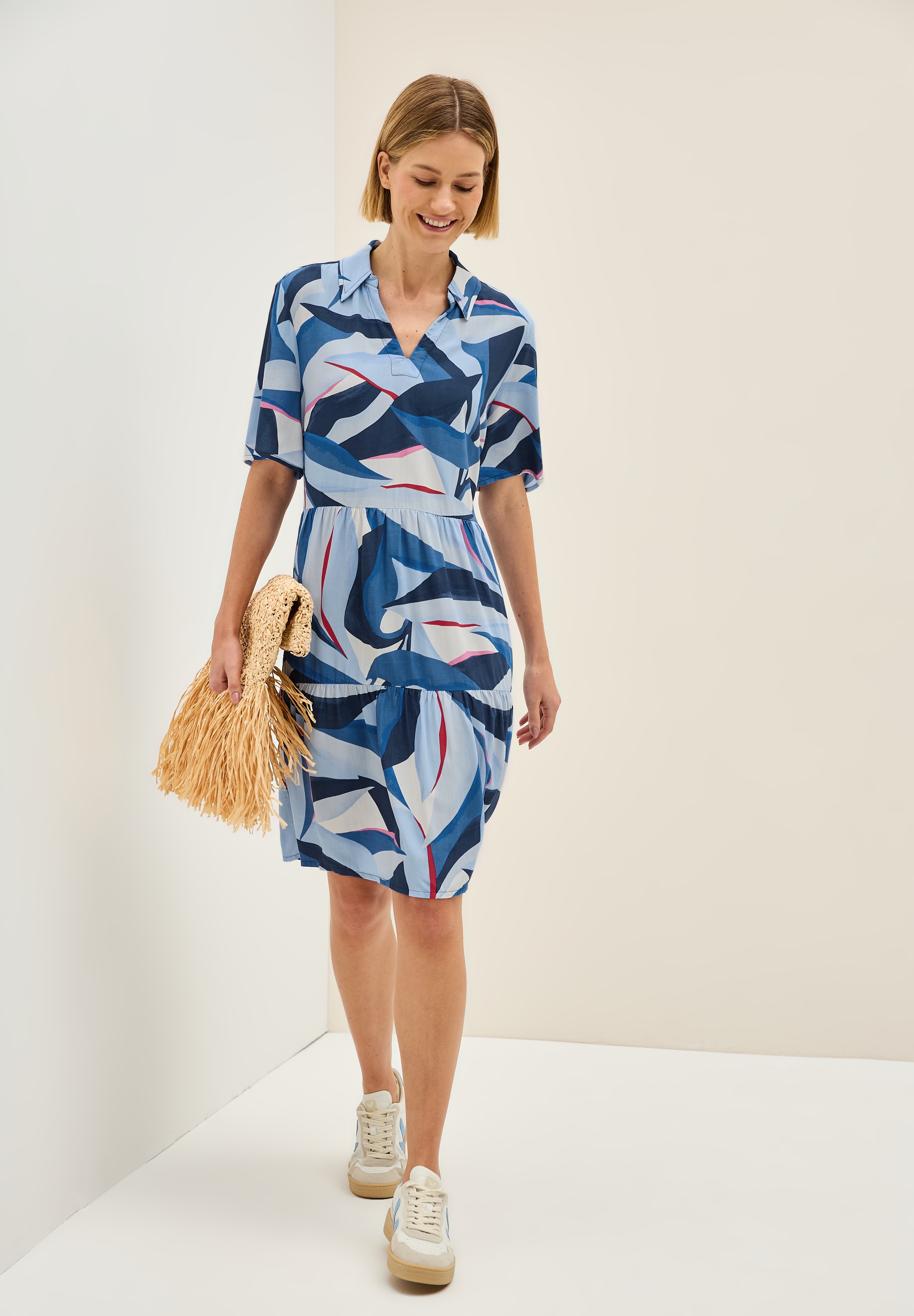 Cecil Volantkleid Ohne Taschen Sommerkleid mit grafischem Muster, V-Ausschn günstig online kaufen