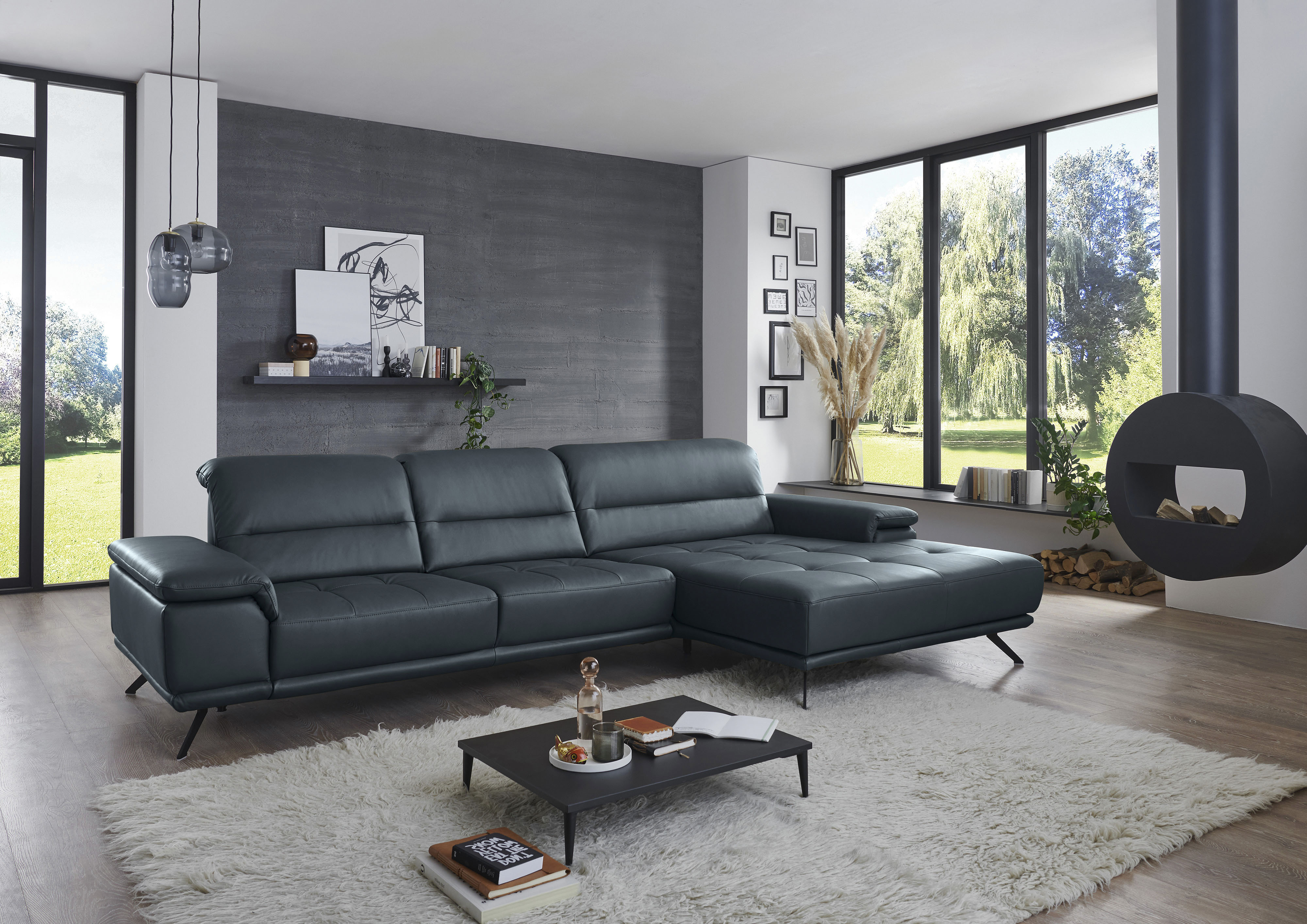 Die PlanBar Ecksofa "PN-EM19074, L-Form, Breite 343 cm" inkl. Sitztiefen- und Kopfteilverstellung
