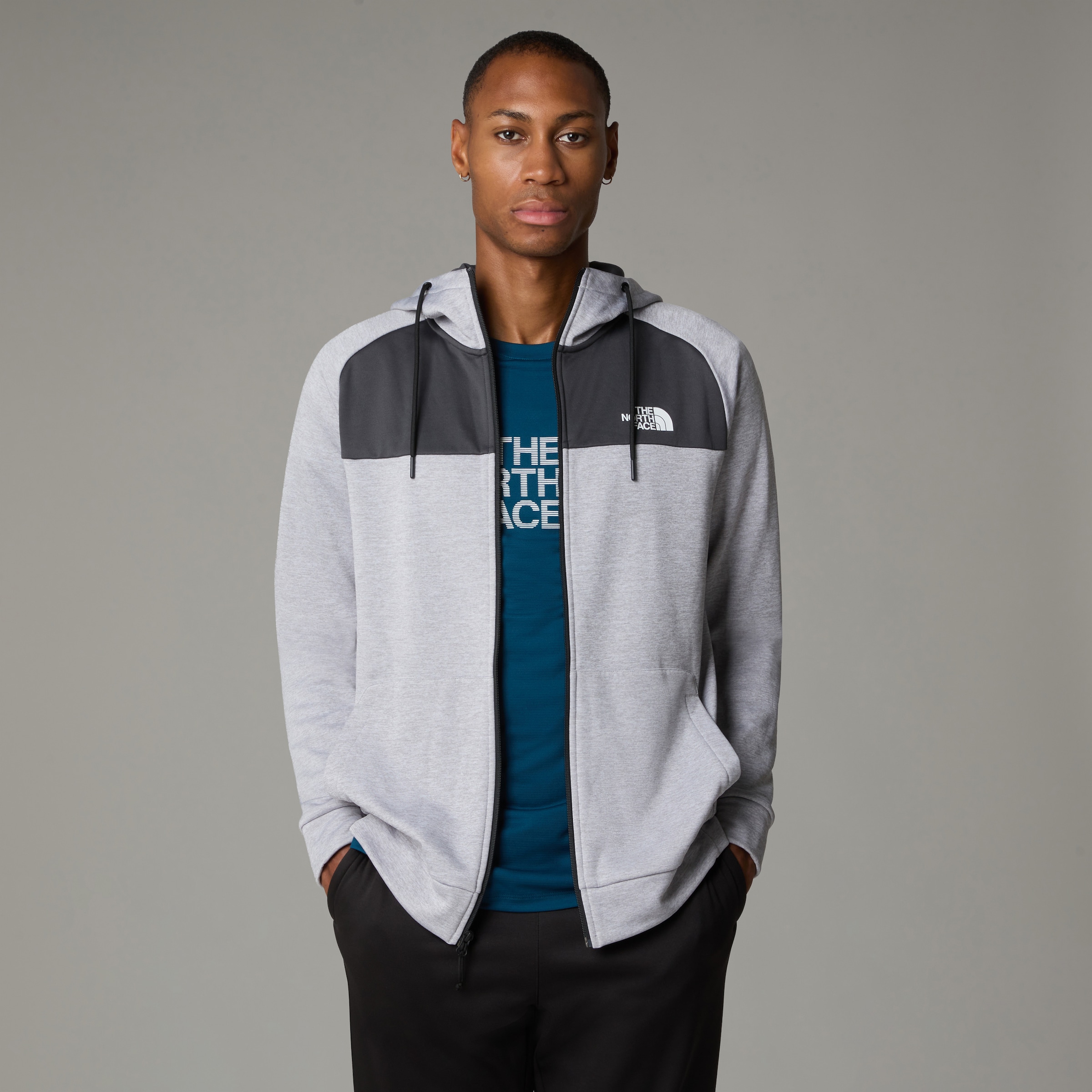 The North Face Fleecejacke "M REAXION FLEECE F/Z HOODIE", mit Kapuze