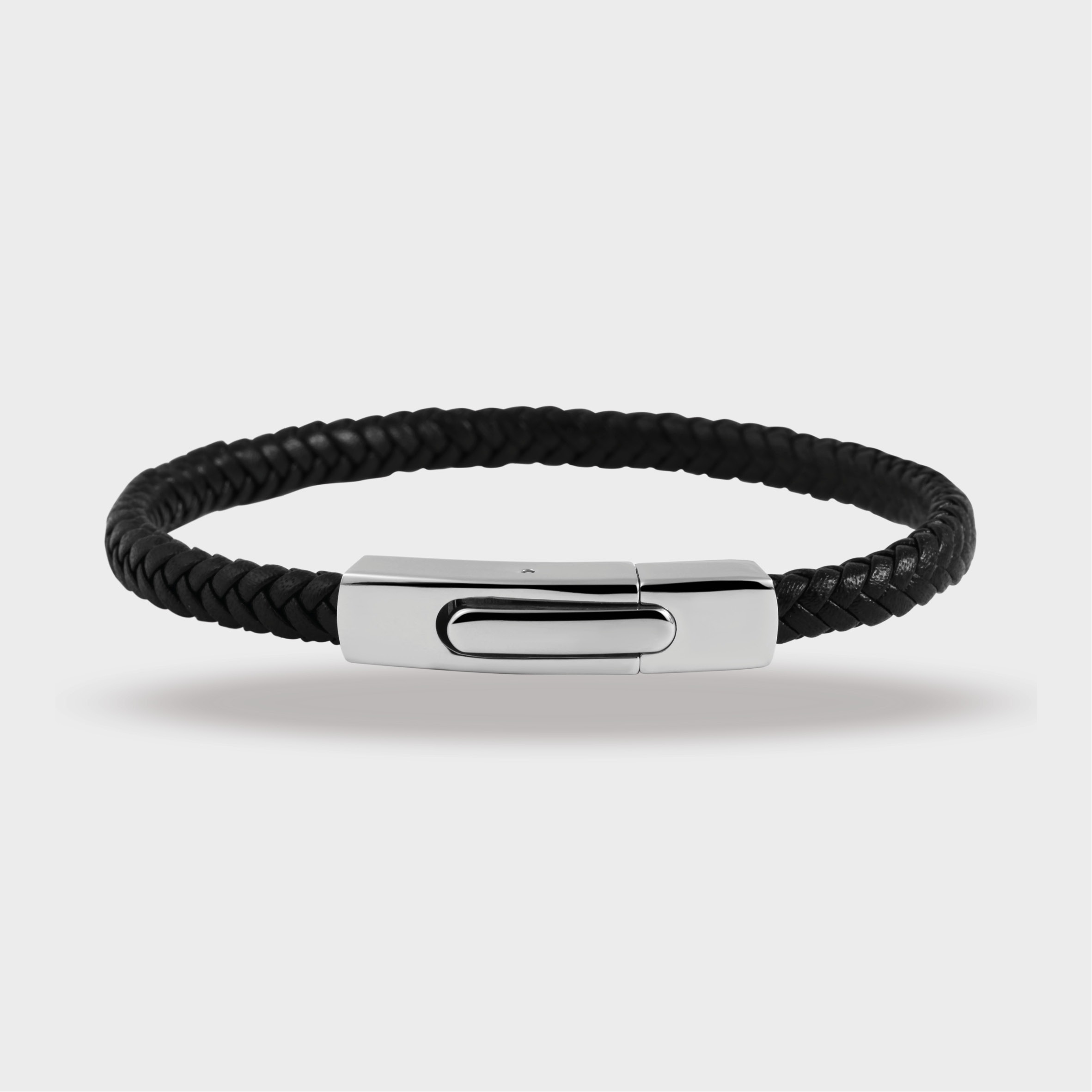 Adelia´s Armreif »Unisex Armband – Armreif aus Leder 21 cm« Ideal zum Verschenken – schlicht und stilvoll