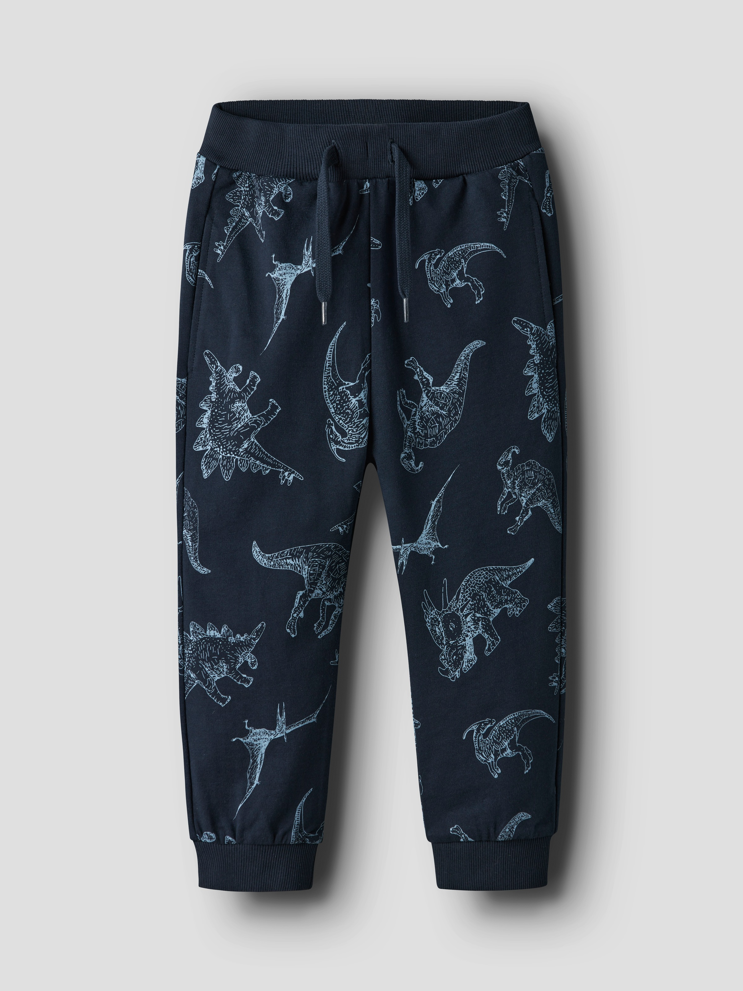 Sweatpants NAME IT "NMMVARON für Jungen mit Tunnelzug und Markenlabel", Jungen, Gr. 98, N-Gr, blau (schwarz sapphire), Sweatware, Obermaterial: 100% Baumwolle, bedruckt, normal knöchellang, Hosen, bedruckt, casual, normal, Baumwolle, ohne Kragen