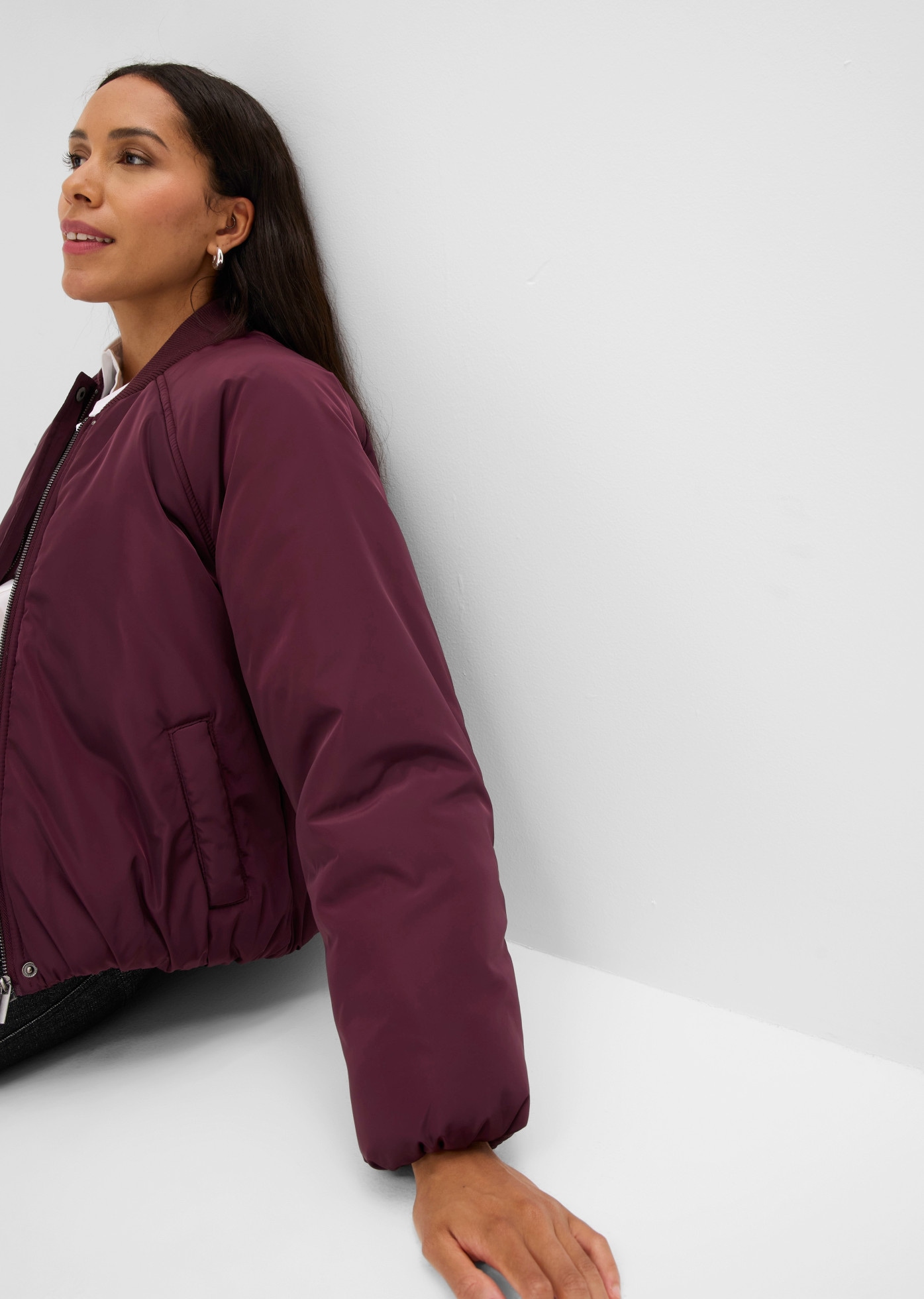 bonprix Pilotenjacke sportlicher Stil, locker geschnitten, mit Baseball-Kragen