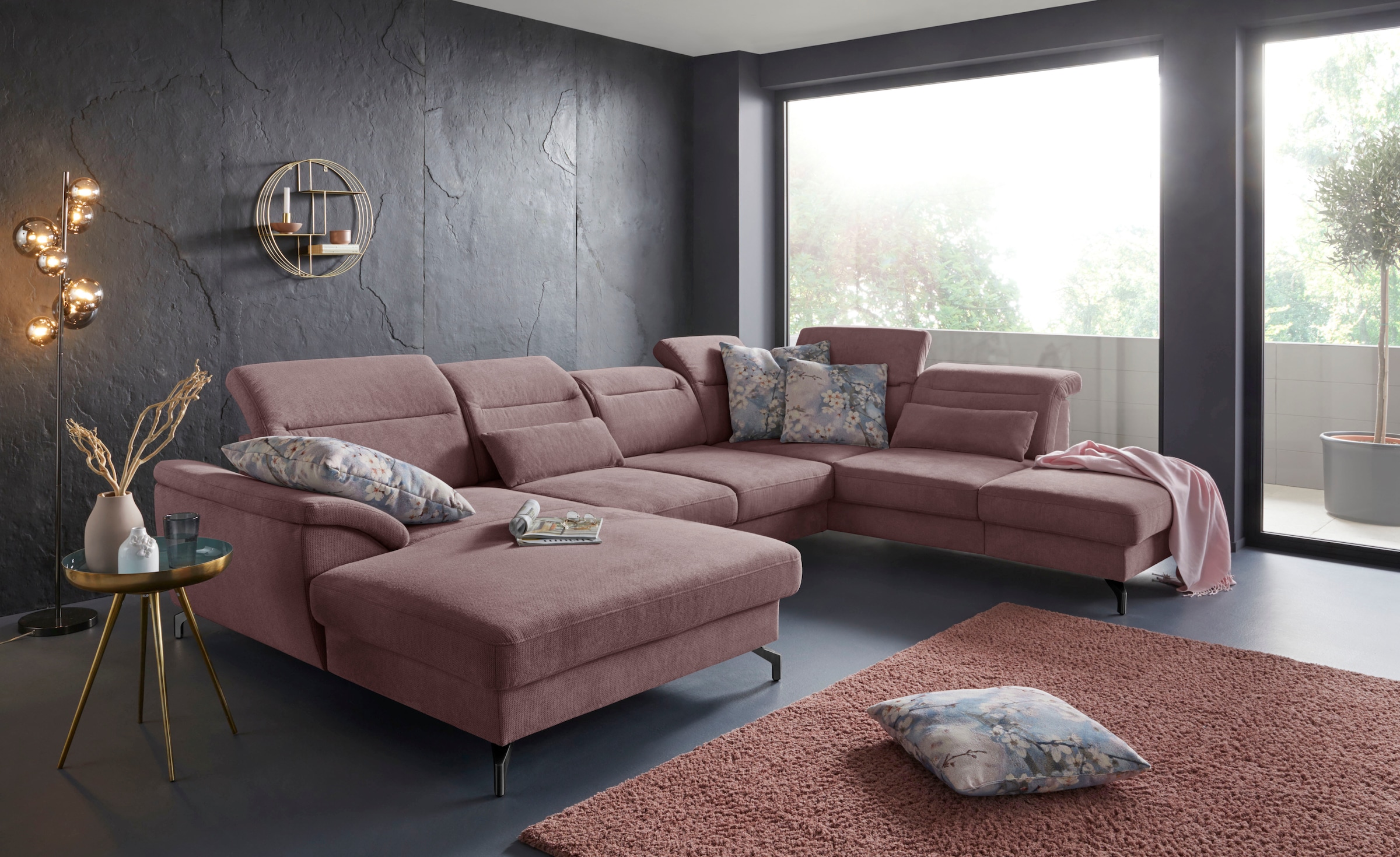 sit&more Wohnlandschaft "Percy U-Form" 12 cm Fußhöhe, Sitztiefenverstellung, wahlweise in 2 Fußfarben