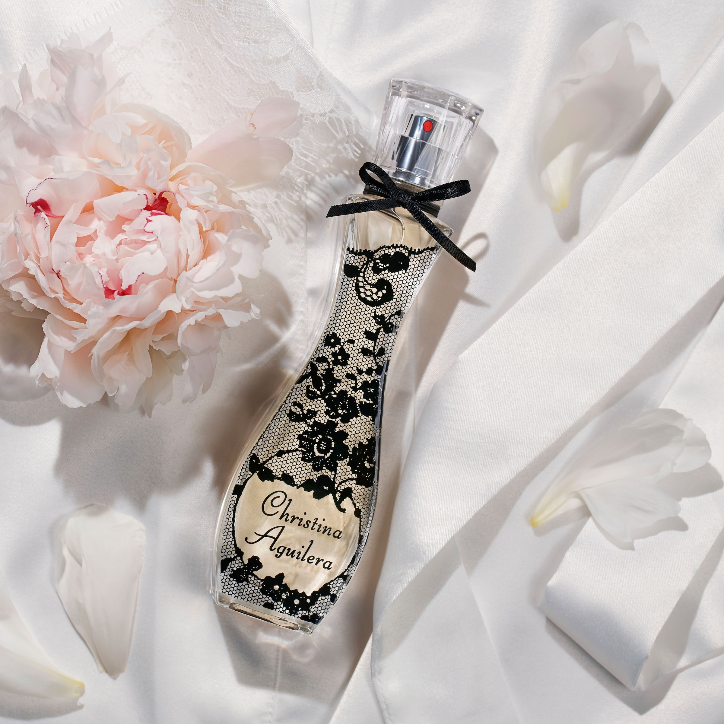 Christina Aguilera Eau de Parfum »SIGNATURE EDP« mit Mandarine und Johannisbeere