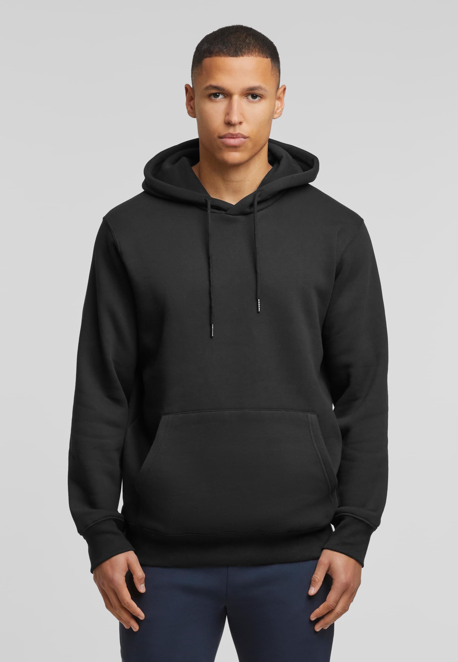 MisterTee Kapuzensweatshirt »MisterTee Basic Hoodie«, (1 tlg.)
